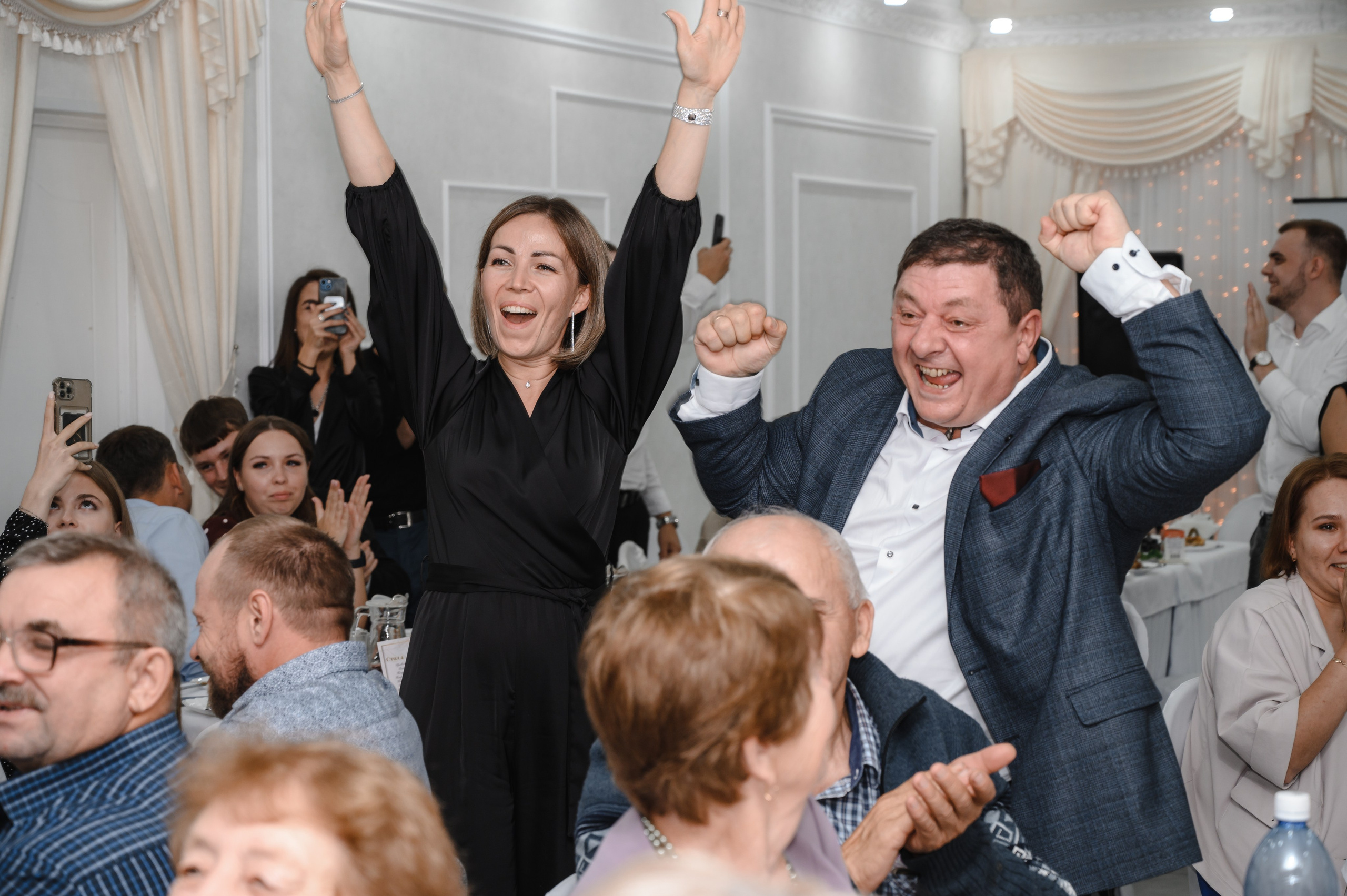 Свадебный банкет. СВАДЕБНЫЙ ФОТОГРАФ В ОМСКЕ ВЛАДИМИР КРАСС