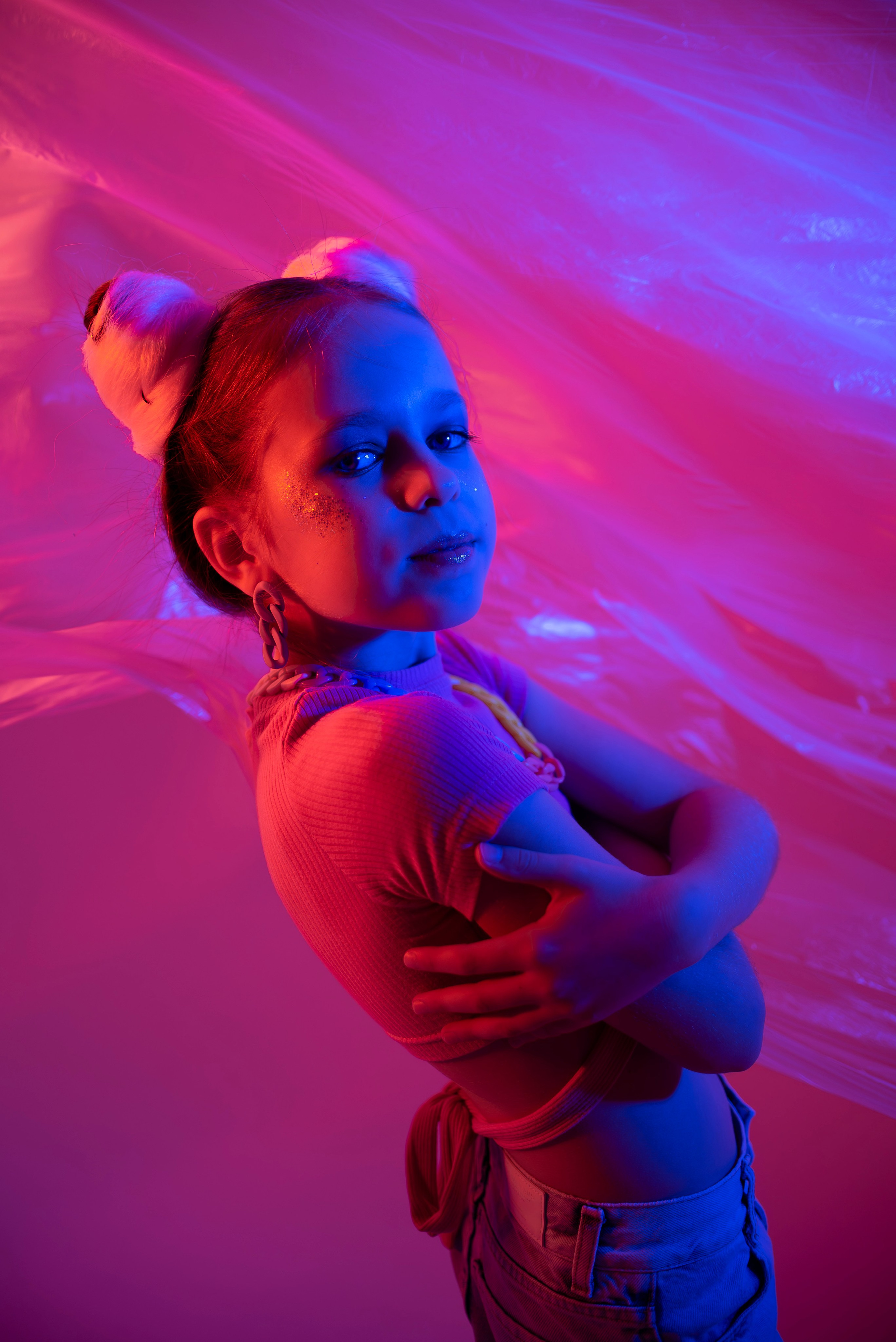 неоновая детская фотосессия в Сочи