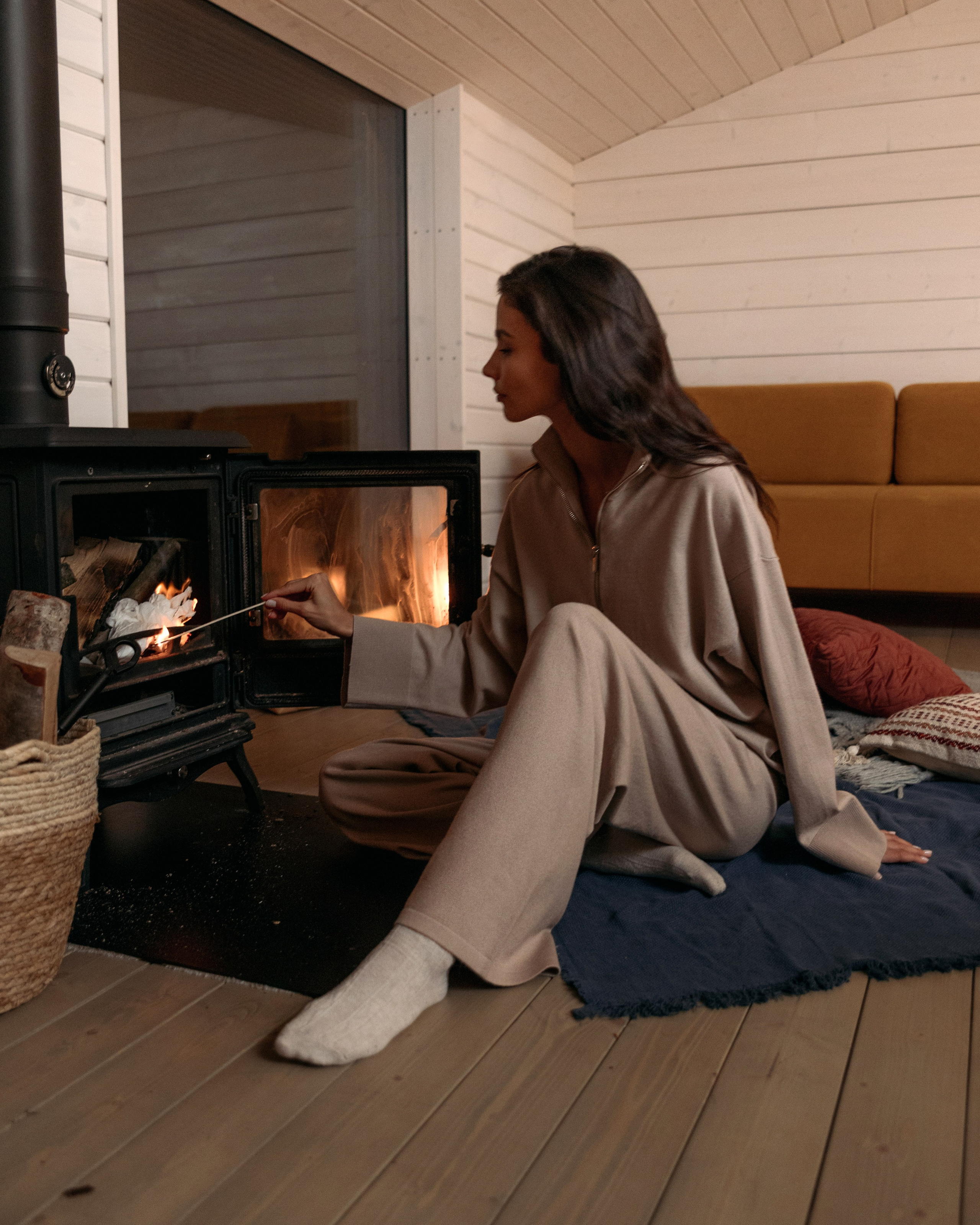 Контент съемка для бренда одежды реклама lokbook лукбук. Фотограф в Санкт-Петербурге и Москве