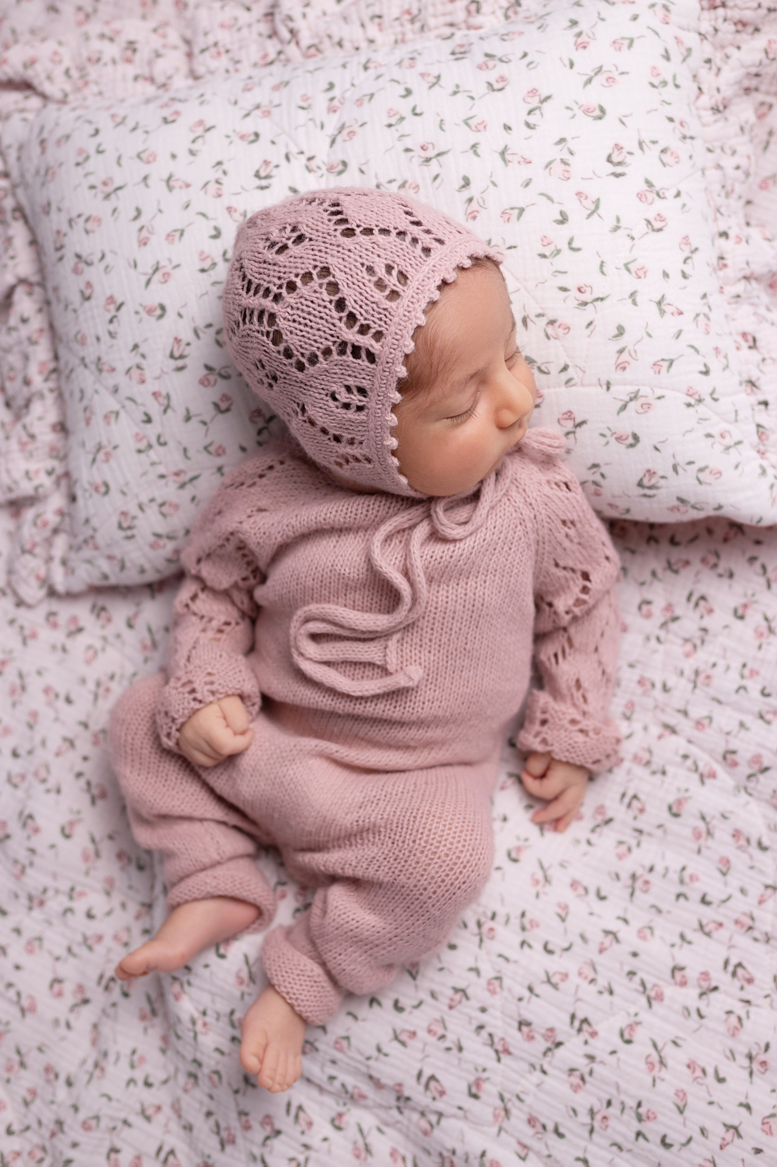 Натуральный стиль newborn. Фотограф новорождённых Анапа Елена Кушнарь