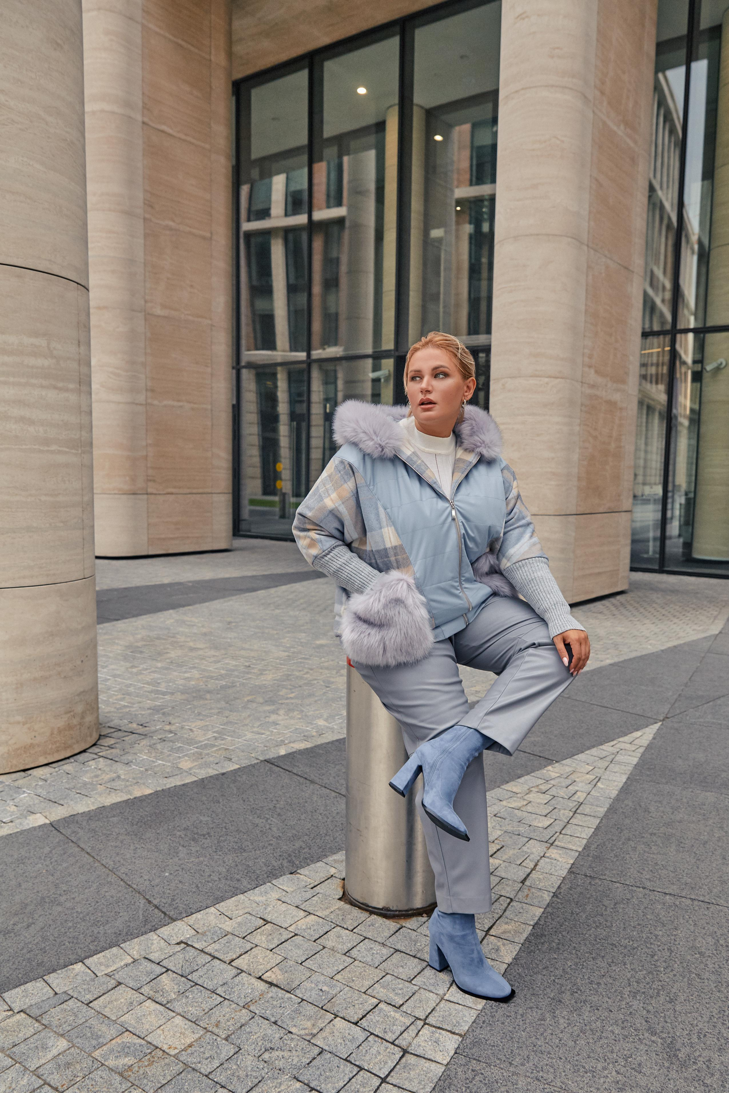 Рекламная съемка для бренда плюс сайз одежды Eva Graffova. Рекламный фотограф Санкт-Петербург Катерина Мишкель