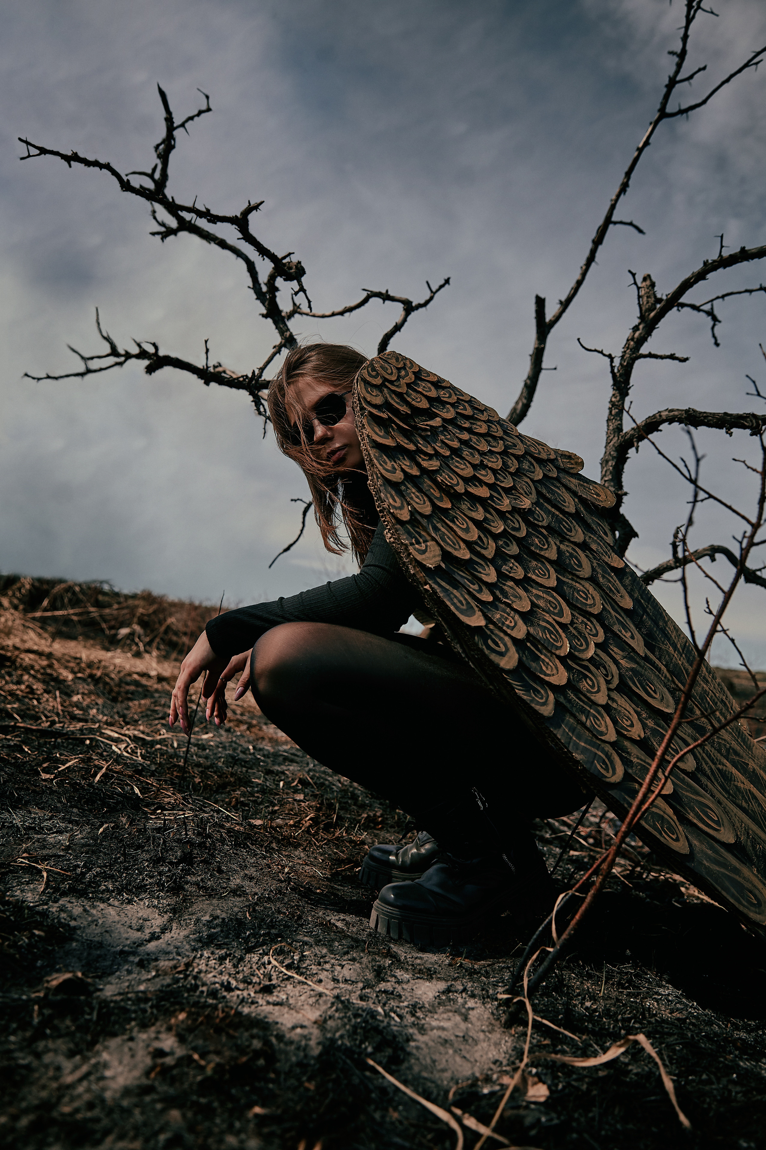 Креативная съемка ангела с огнем. Рекламный фотограф Санкт-Петербург Катерина Мишкель