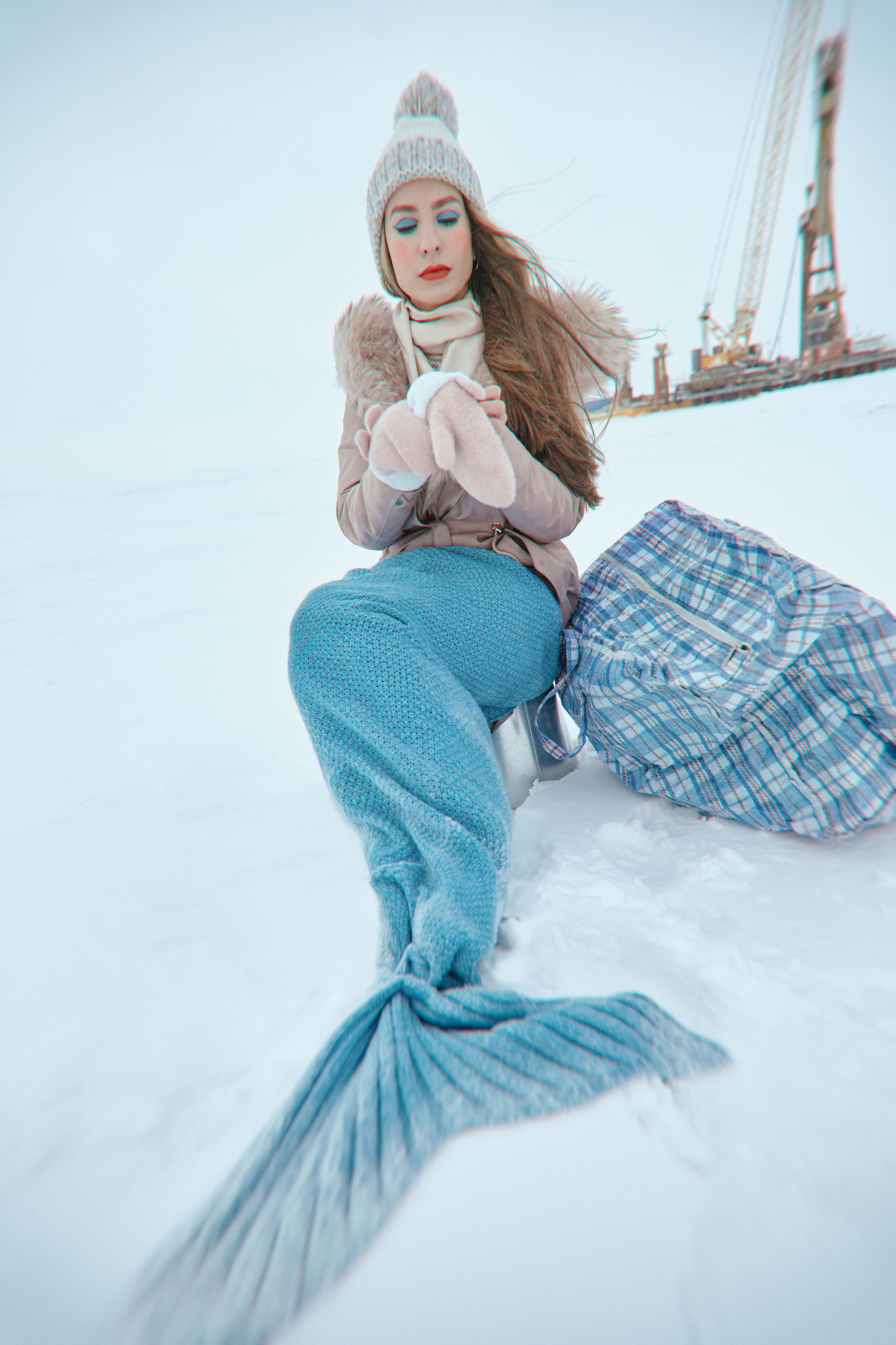 Креативная съемка русалки зимой. Рекламный фотограф Санкт-Петербург Катерина Мишкель