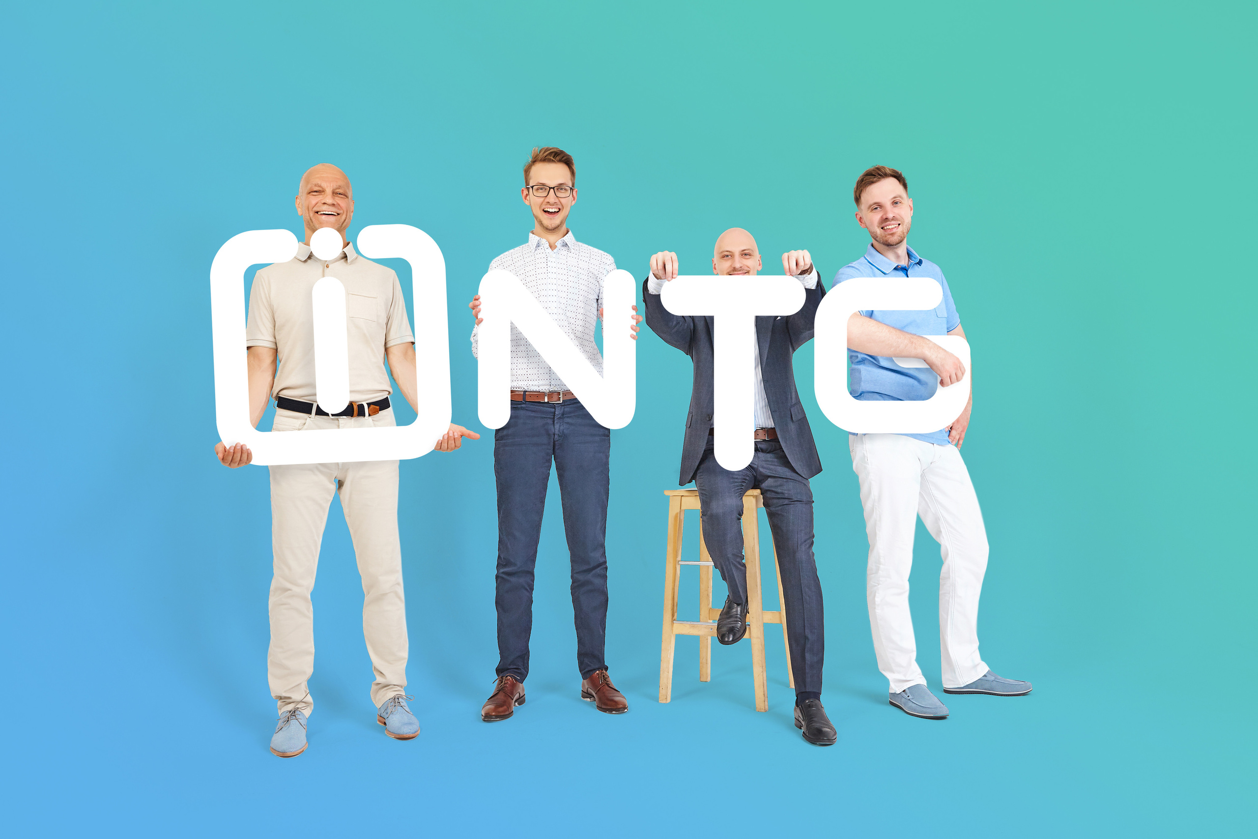 Деловой портрет компании INTG. Рекламный фотограф Санкт-Петербург Катерина Мишкель