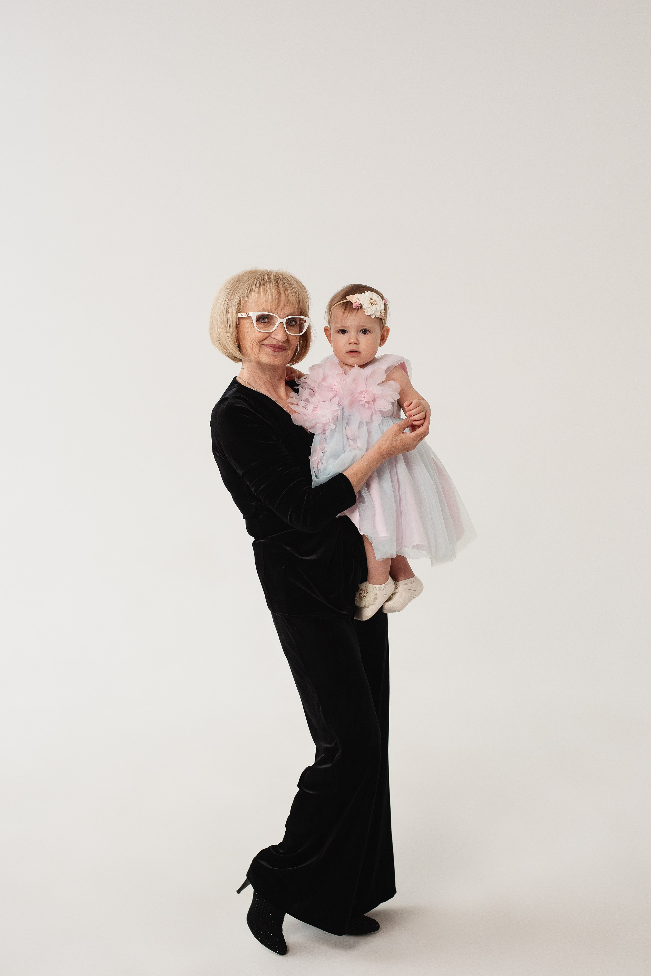 Фотосессия годика Алина. Семейный фотограф в Южно-Сахалинске Анастасия Лимарева