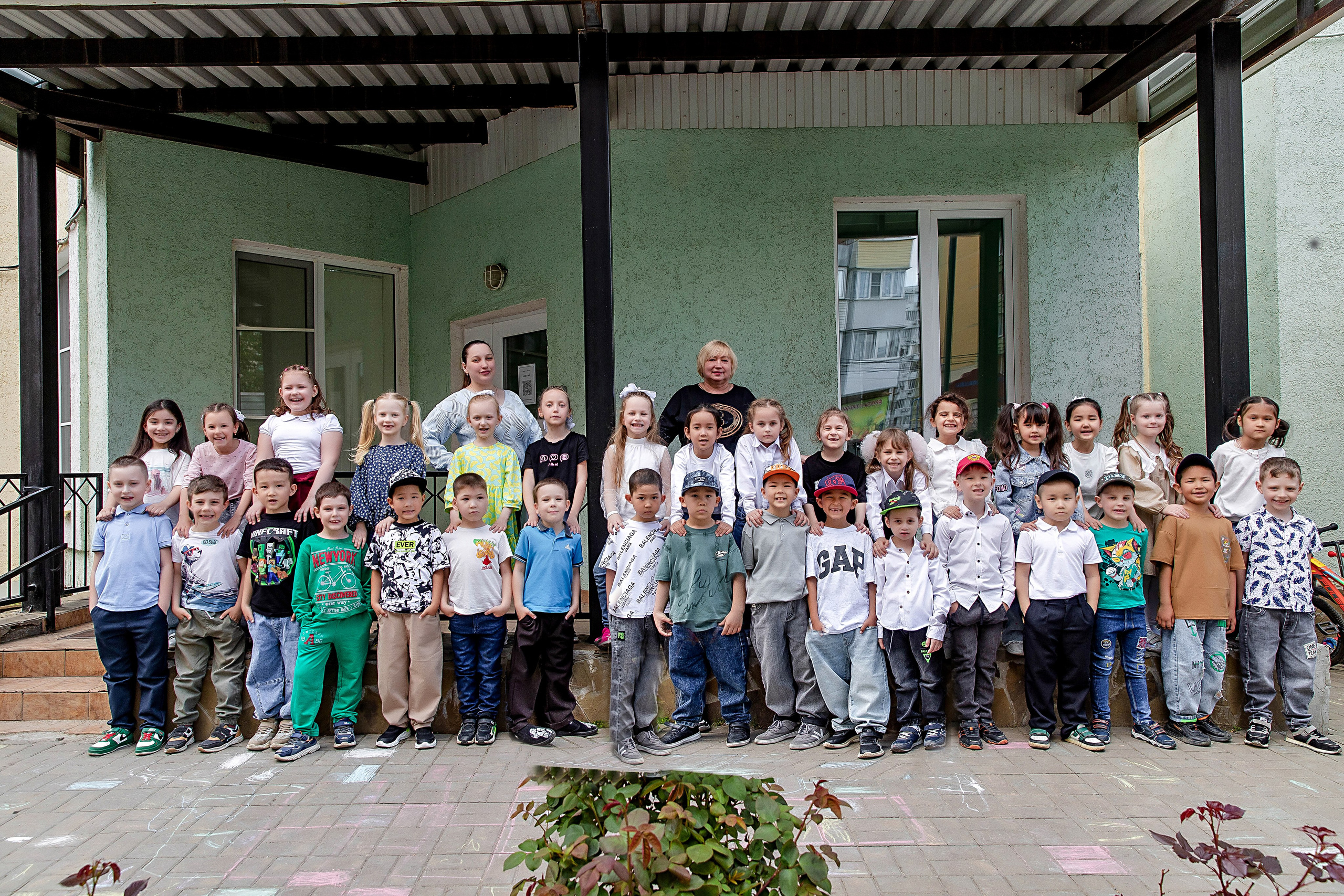 Выпускные (школьные) альбомы (книги) в Ростове-на-Дону. Современные Выпускные Альбомы в Ростове-на-Дону