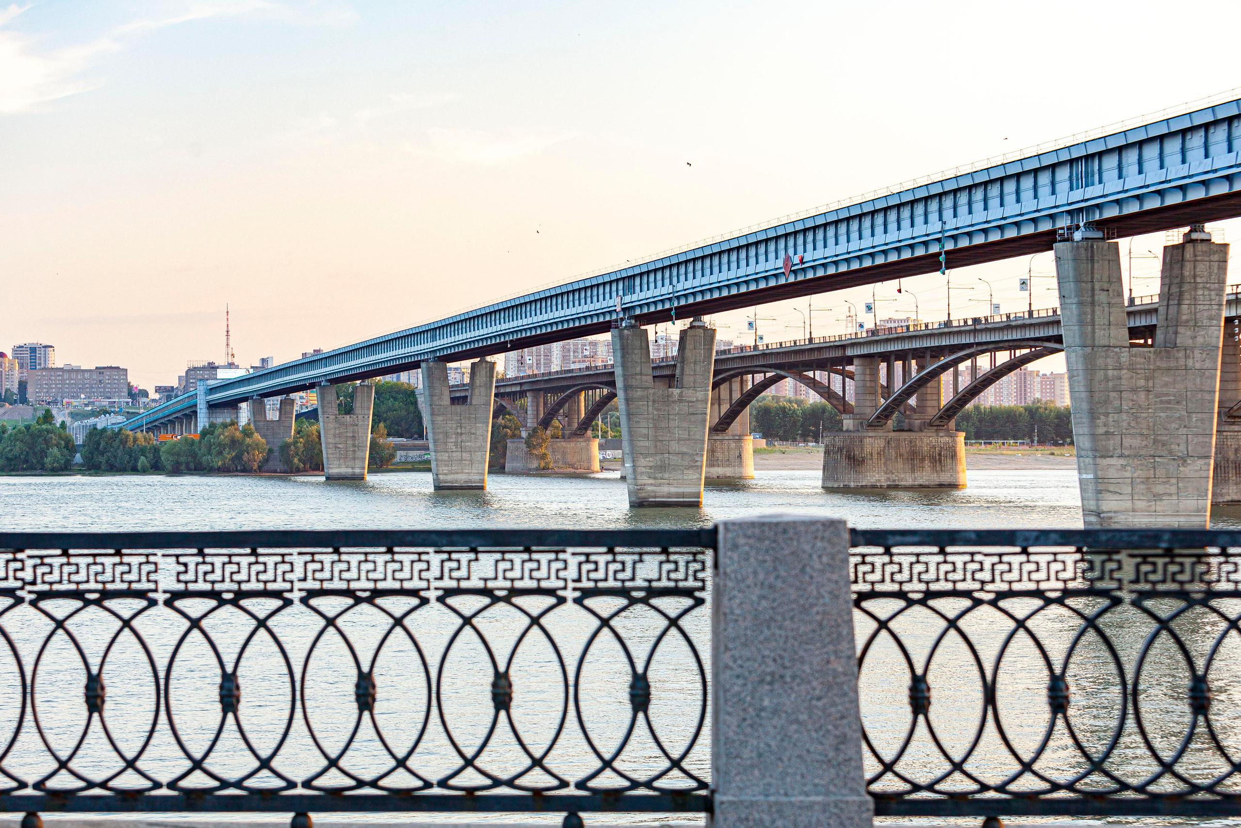 Кадры города. Такой Новосибирск. Репортажный фотограф в Новосибирске