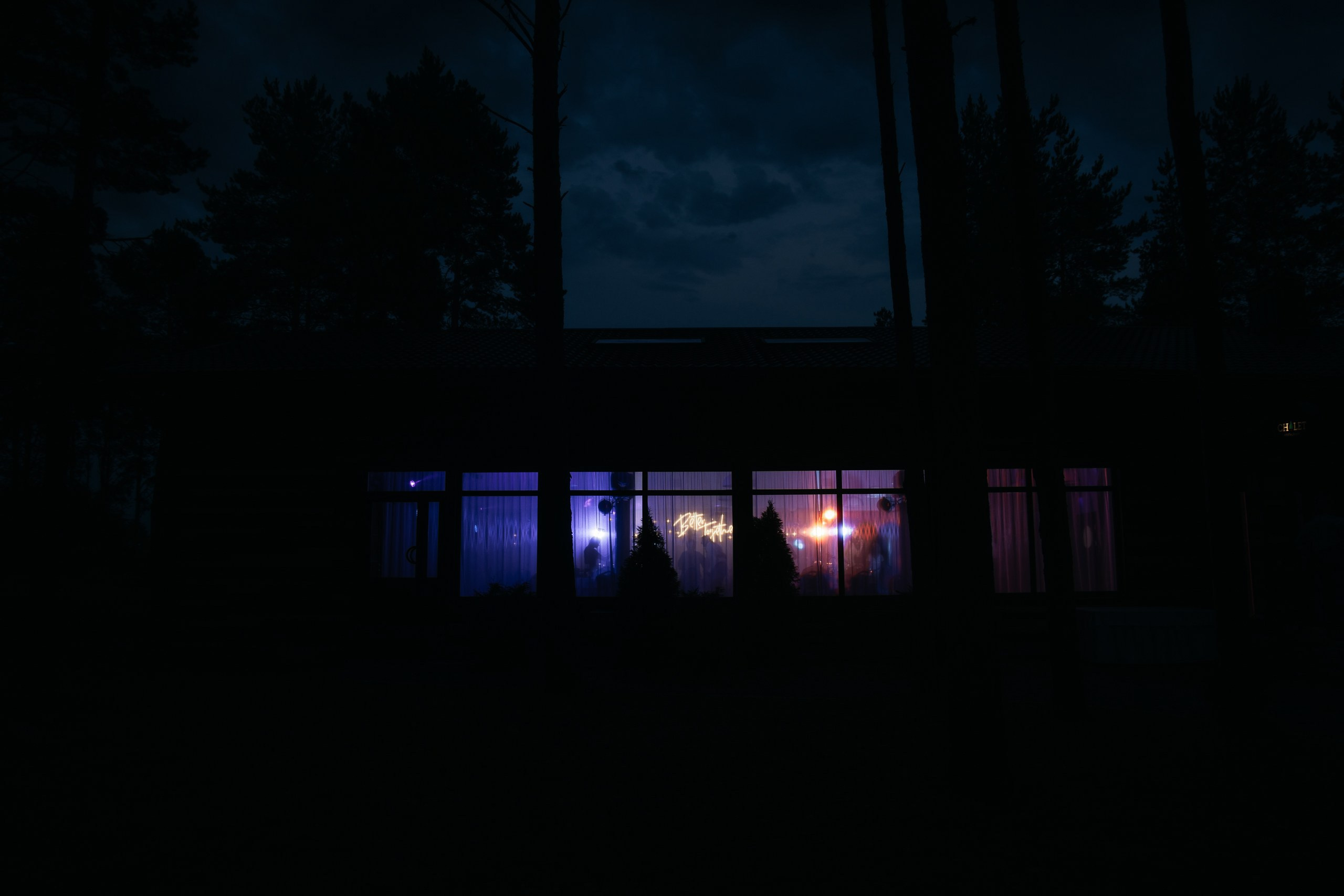 Сверкай, как молния, танцуй, как в последний раз. Олег и Мария Ивановы фотограф и видеограф в Пскове Санкт - Петербурге