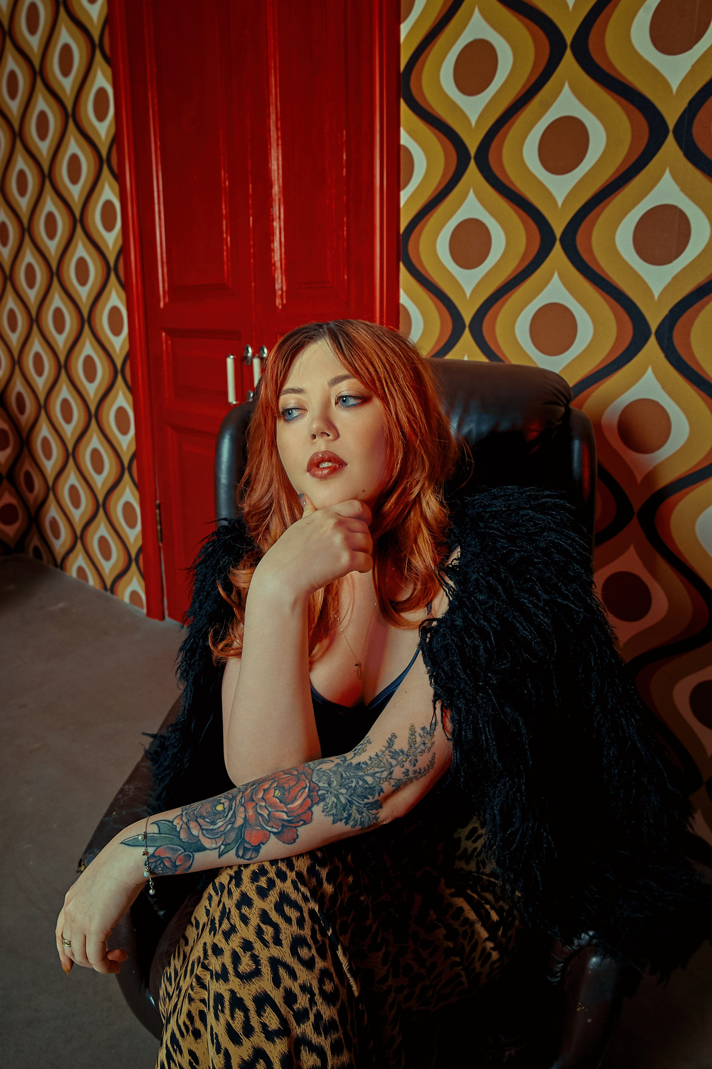 Фотосъемка в студии рыжей девушки. Рекламный фотограф Санкт-Петербург Катерина Мишкель