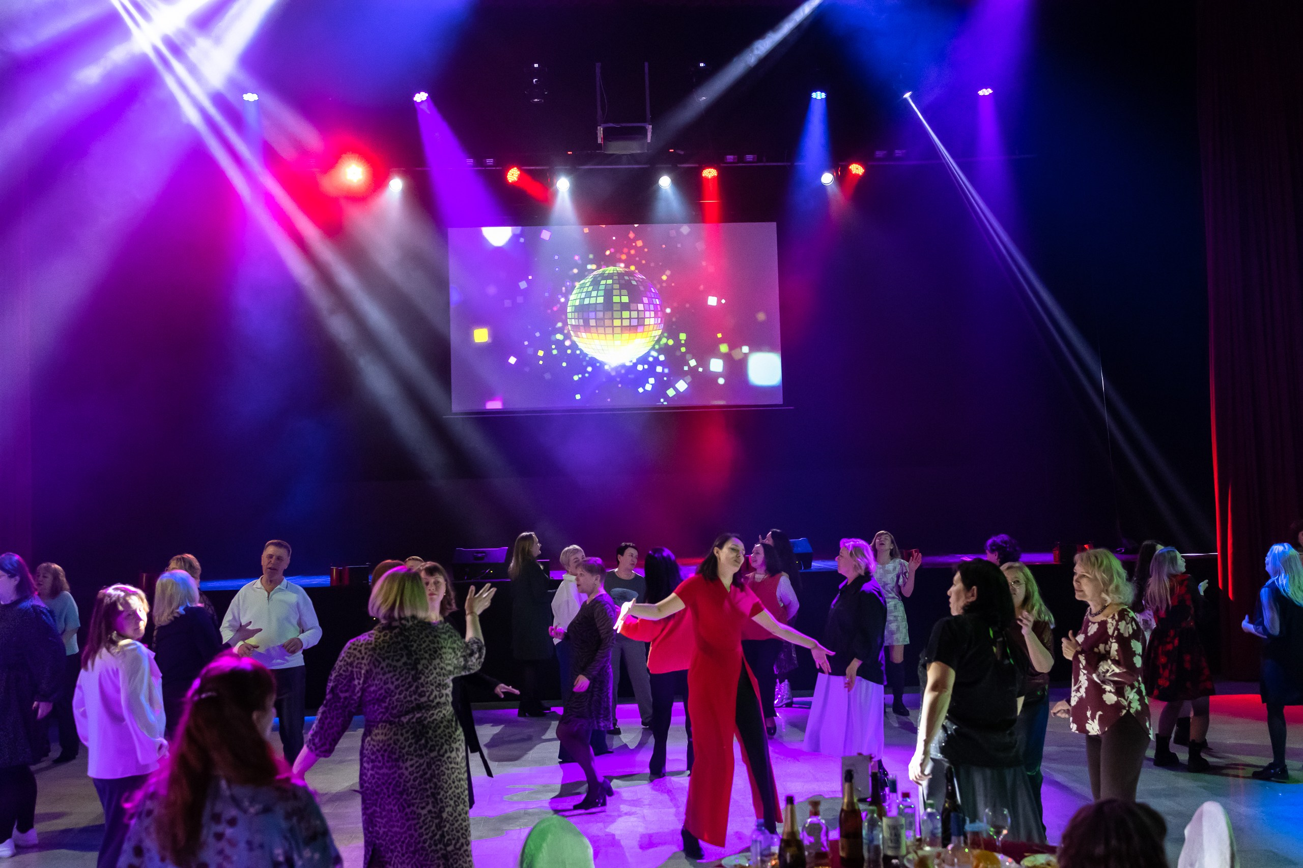 Февромарт. ДК Искра. Пермь