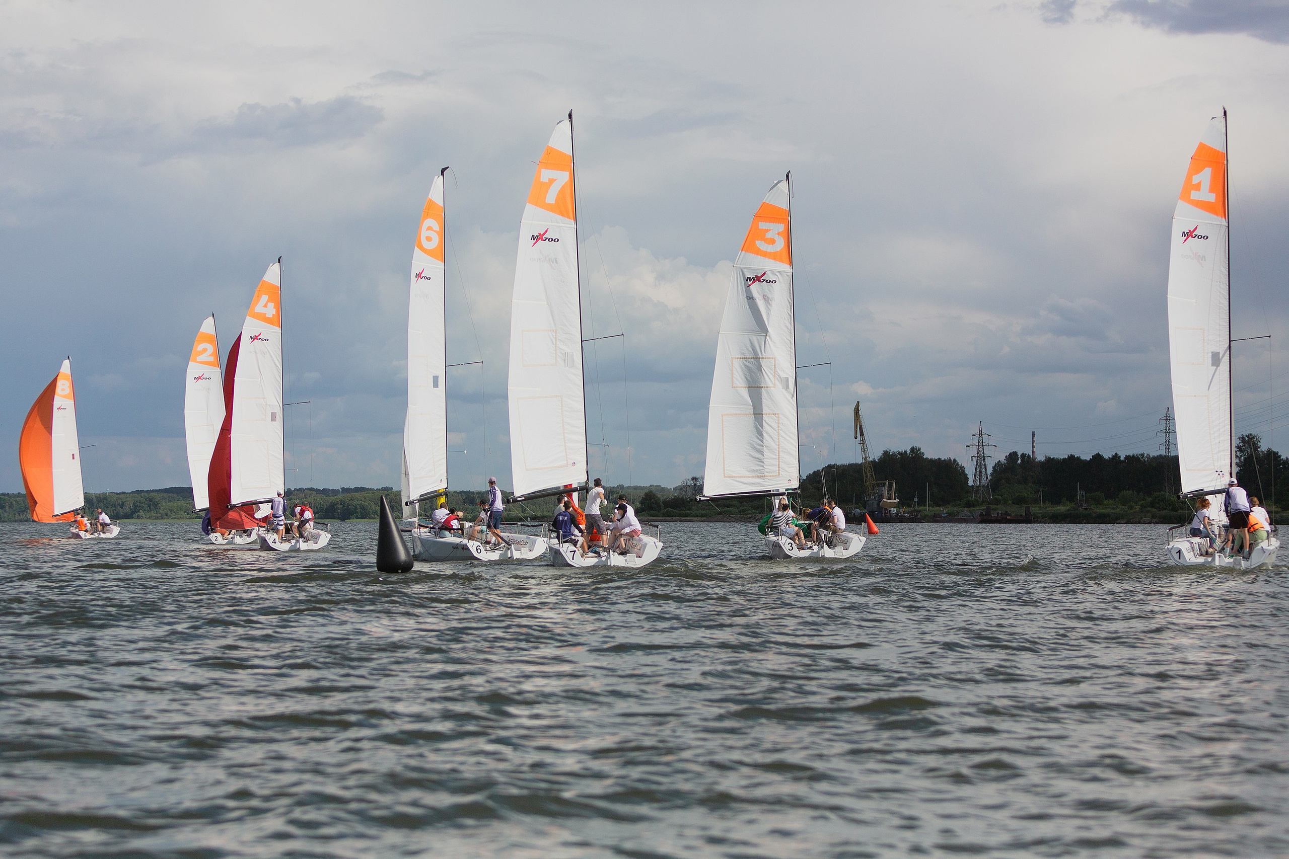 ЯХТИНГ. Roman Photo