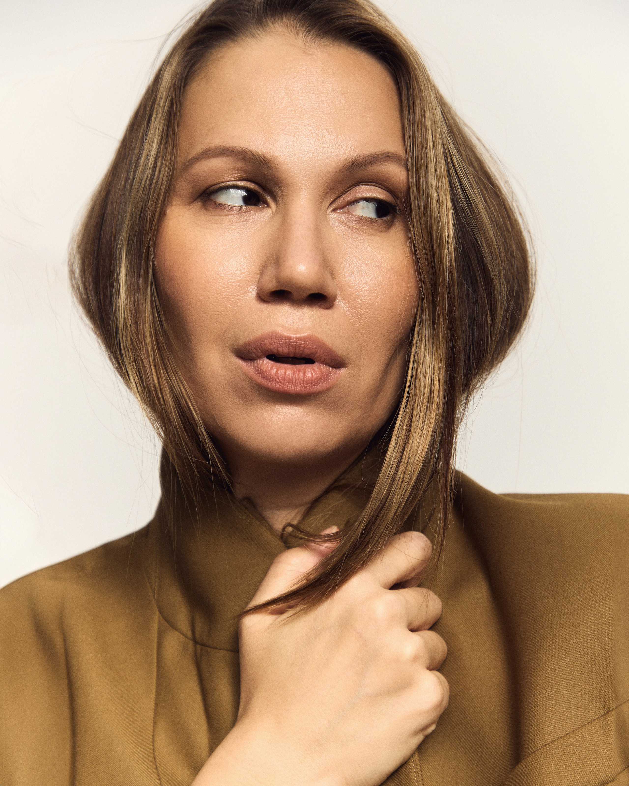 Ксения Тишкова — актриса кино и театра | Актерское портфолио. Юрина Полина, фотограф из Екатеринбурга