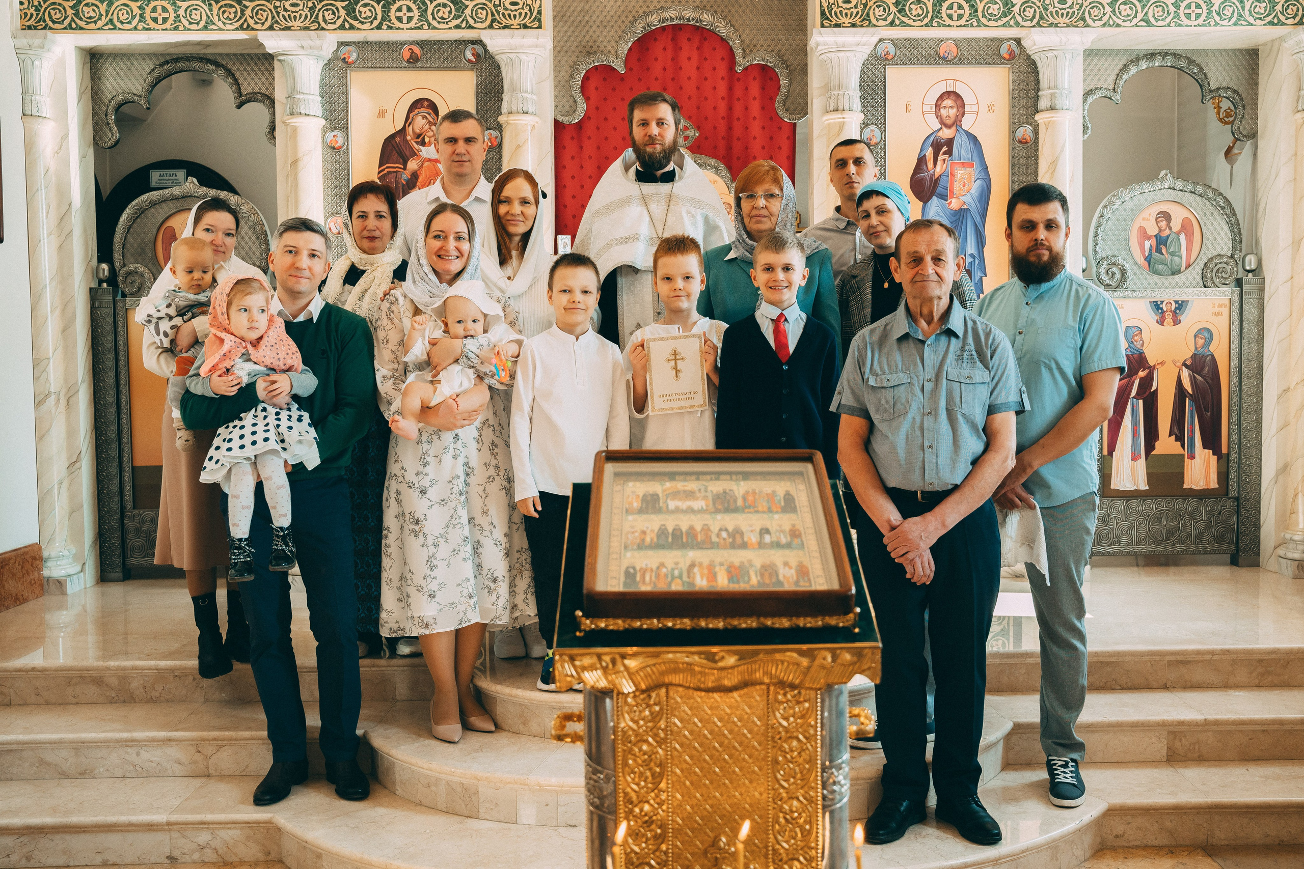 Крещение Арсения и Максима. Главная