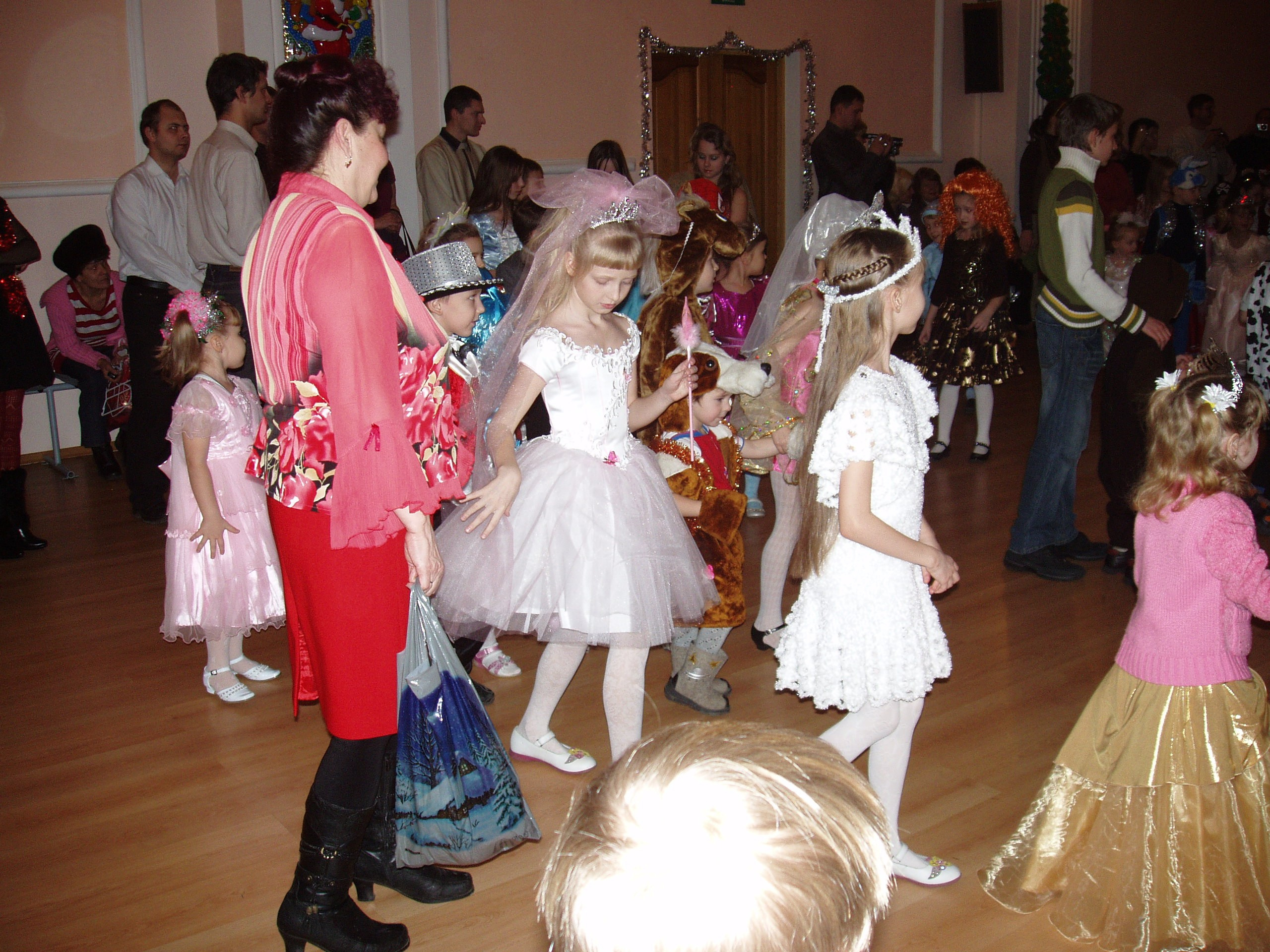 Новый Год 30.12.08-06.01.09 (Елка ТЭЦ, У Зевиных). Семейный, Свадебный фотограф СПБ Питер— Романова Екатерина