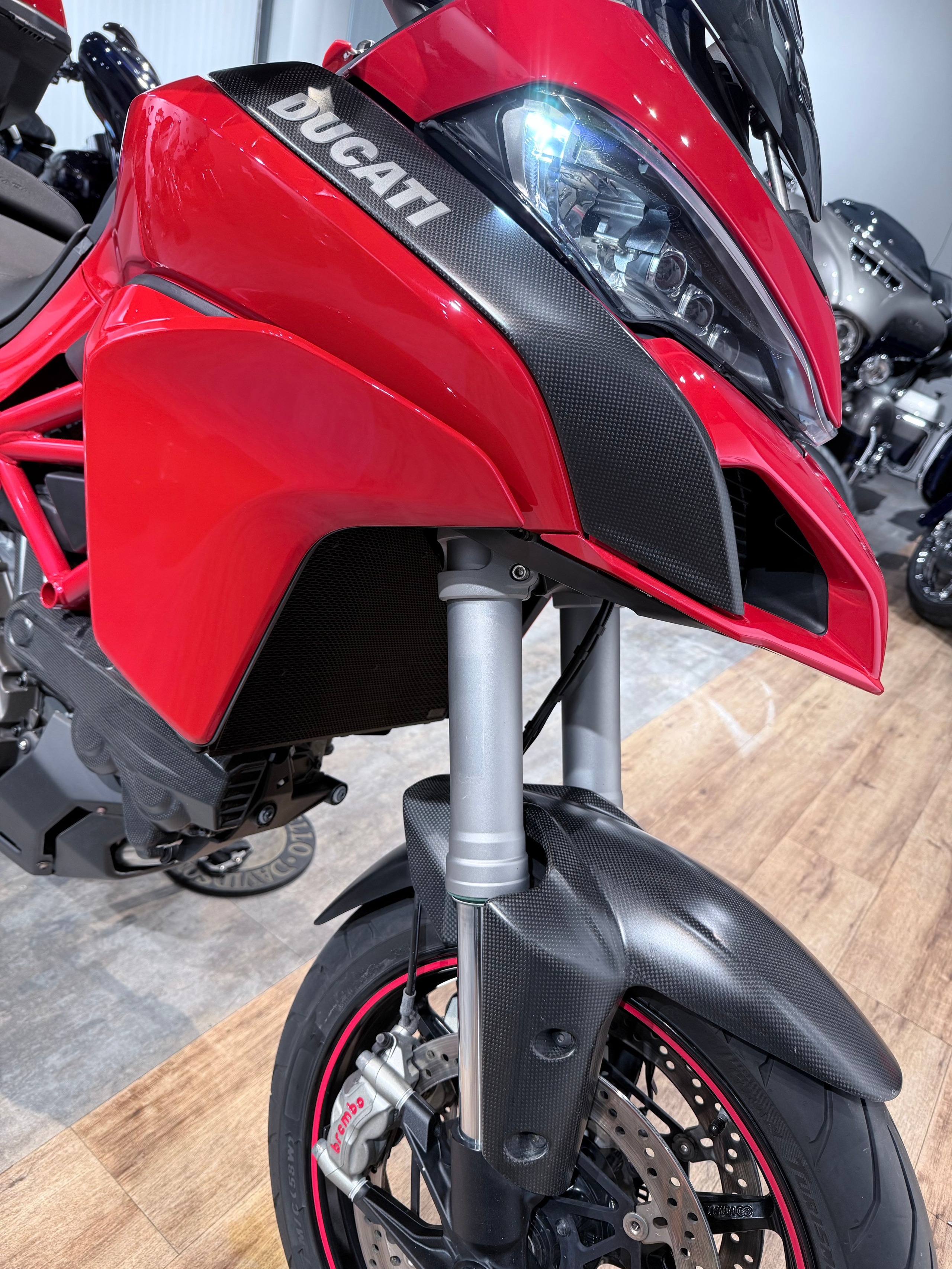 Ducati Multistrada 1200S Carbon. Hello Davidson, Москва. Только хорошие мотоциклы…