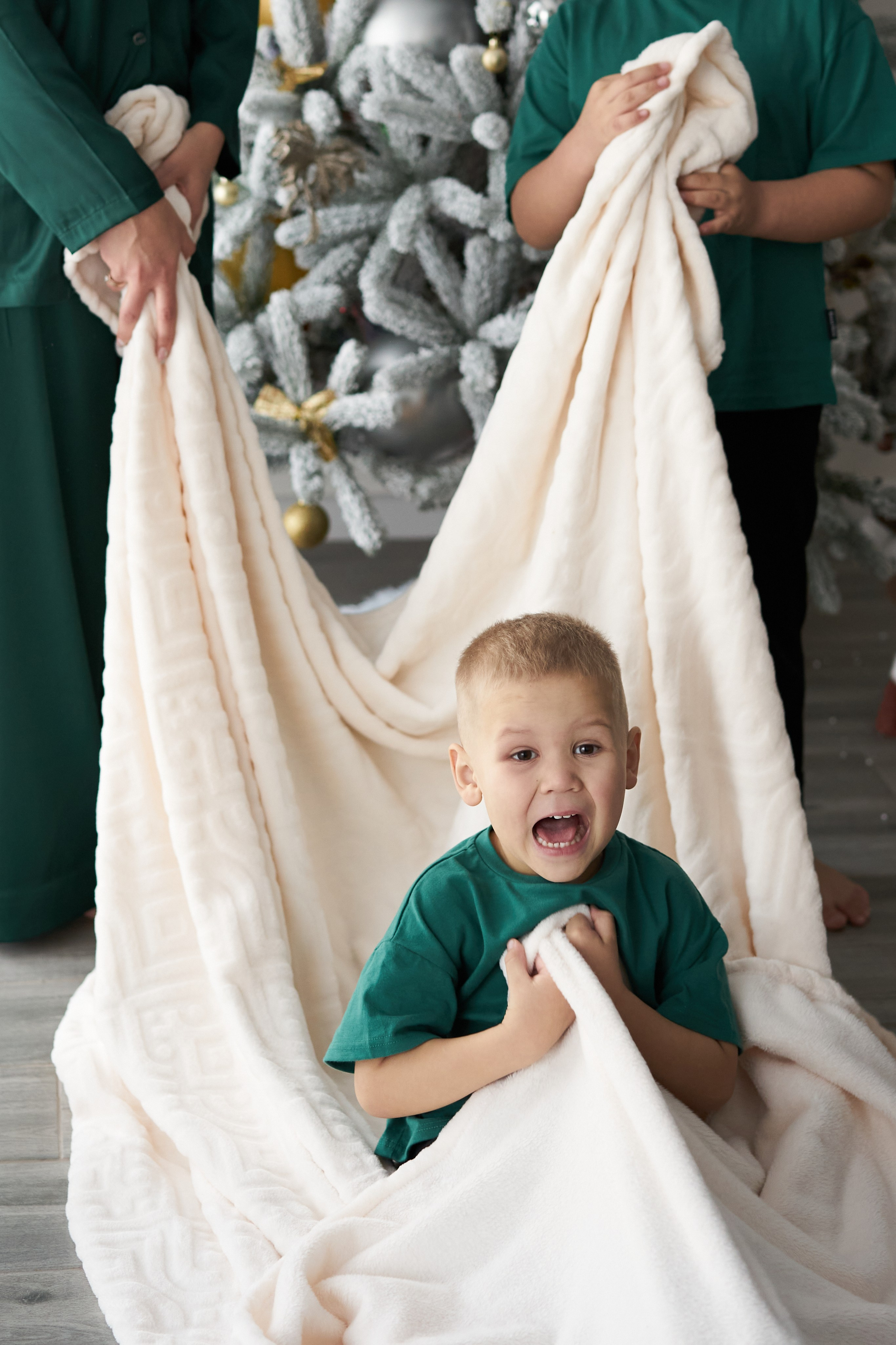 Семейная фотосессия дома. Фотограф Екатеринбург Кокшарова Александра