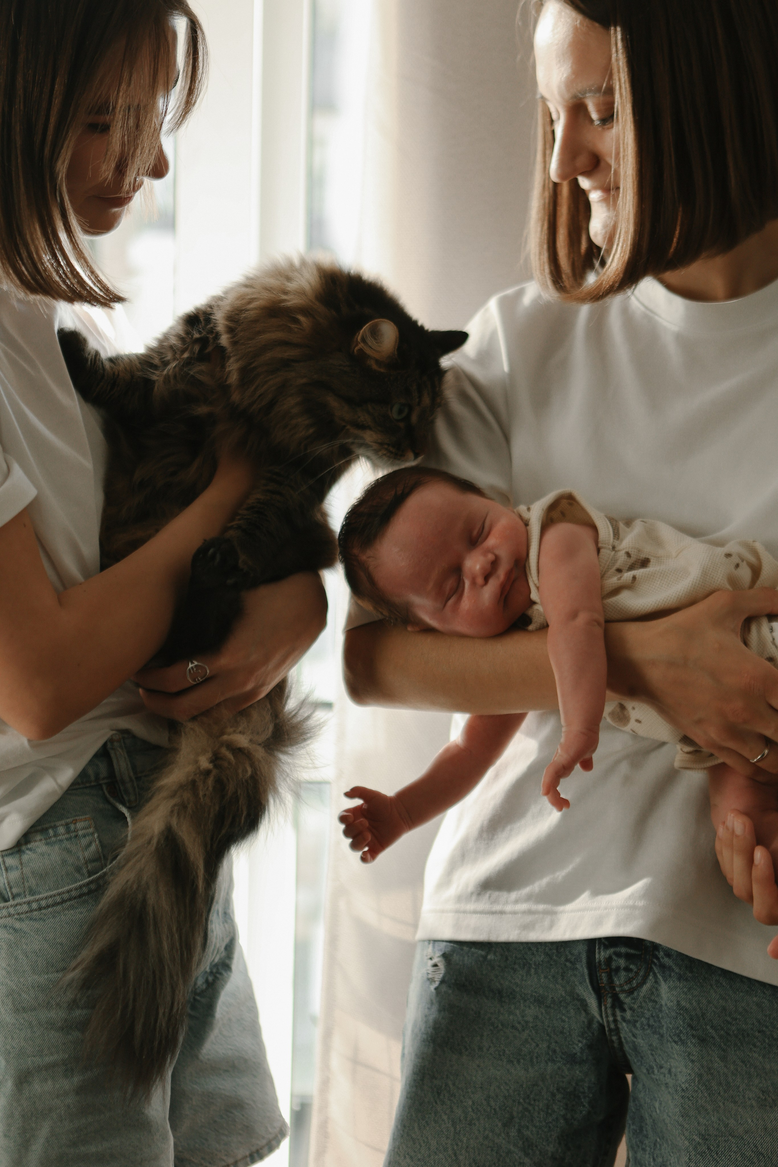 Домашняя семейная съёмка сестер. Свадебный фотограф FOTOKEYT