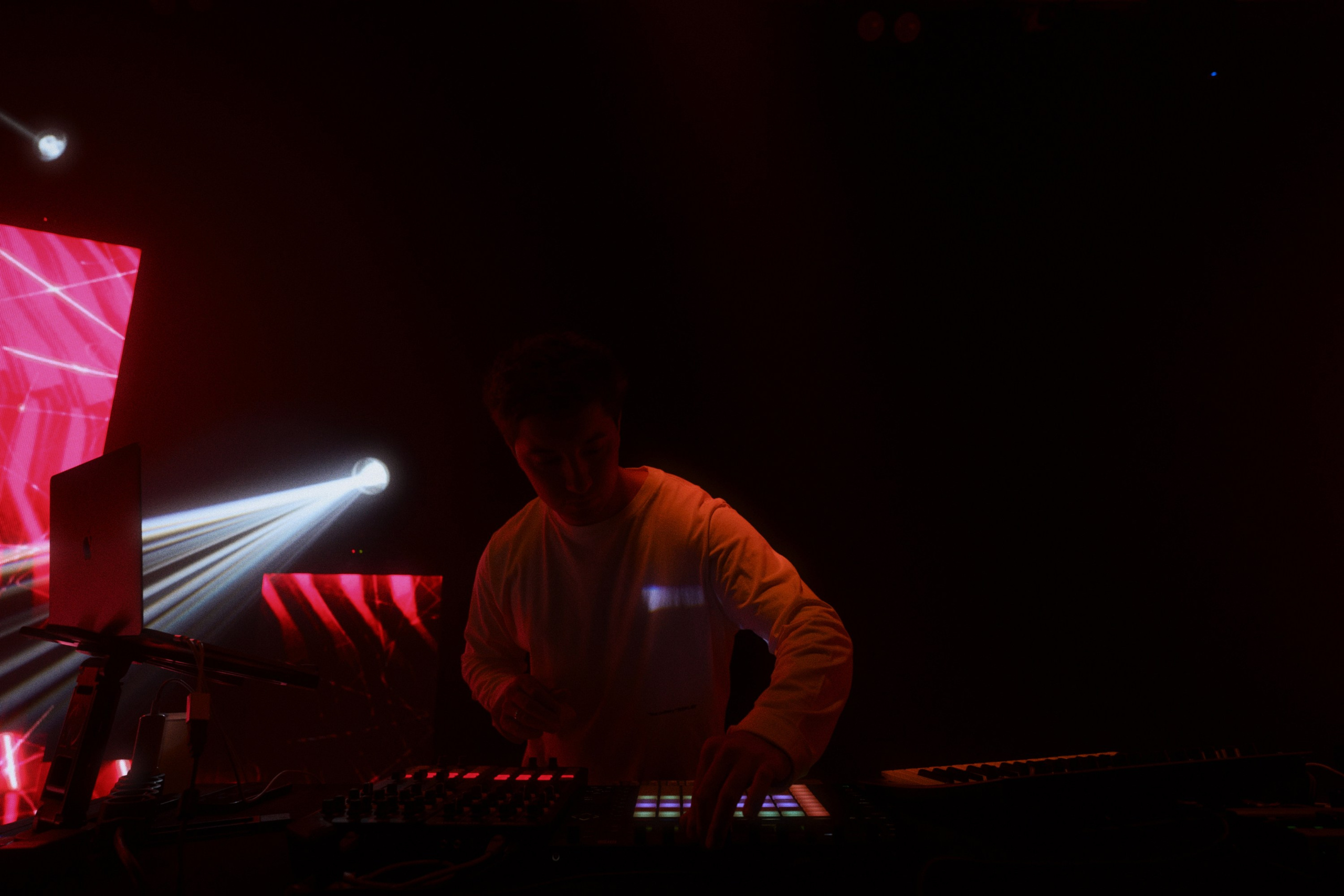 Pustoe mesto / cyxov (live concert). Фотограф Юрин Евгений