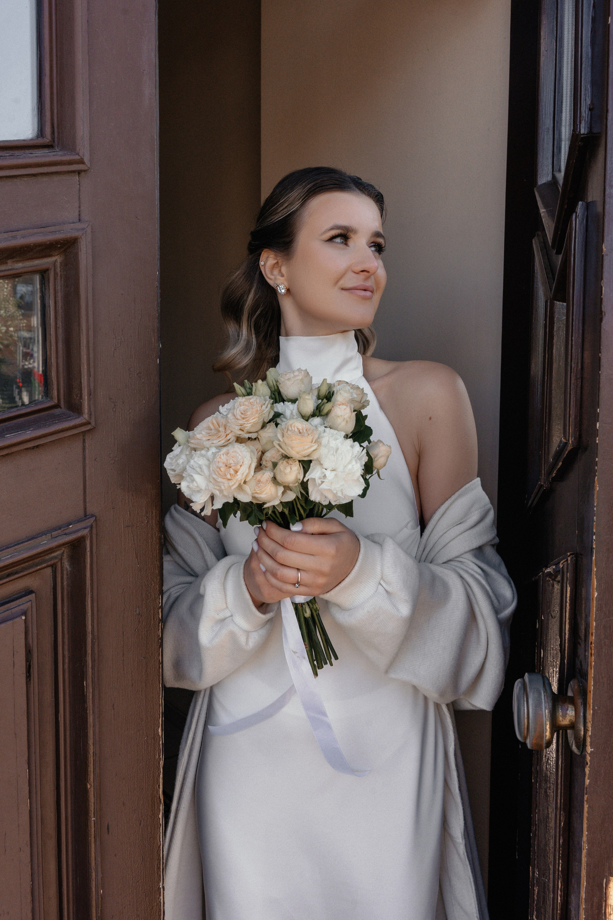 Любовь в одном знаменитом подъезде Минска. Ваш семейный фотограф в Минске — Вика Трегубова