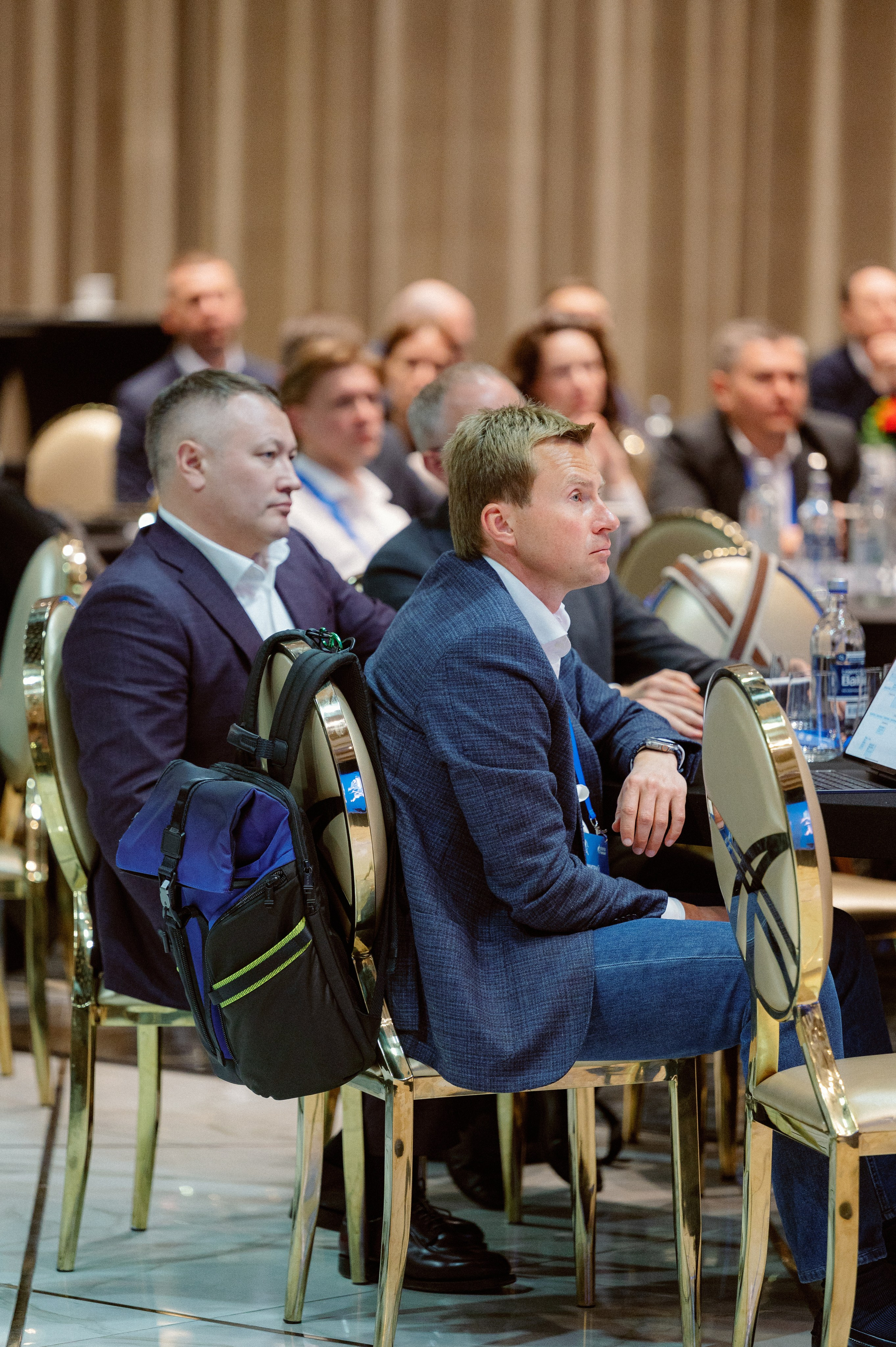 Газпром конференция. Фотограф Павел Петров г. Тюмень