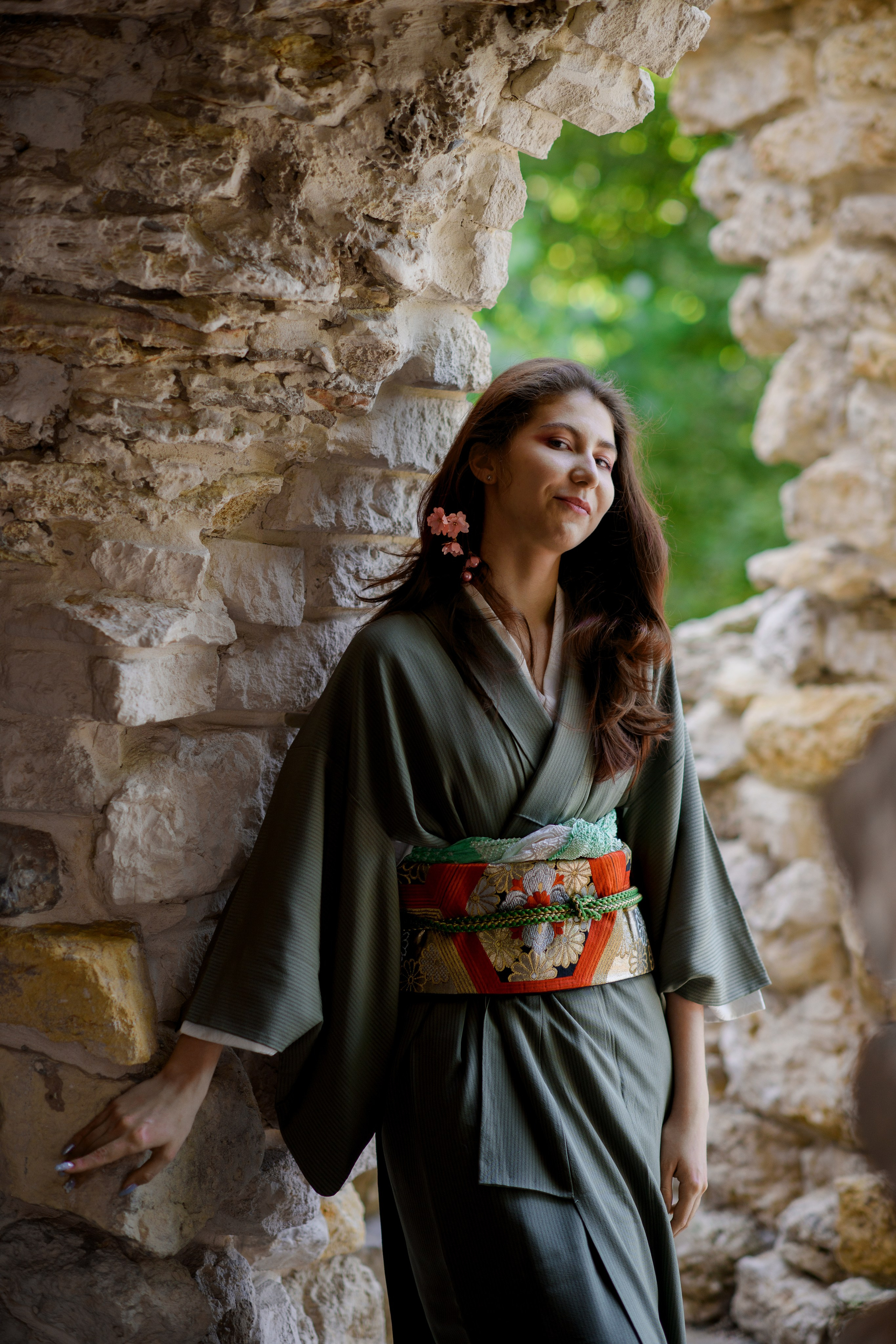 Фотосессия в цветущем чубушнике в саду им. Баумана. Главная