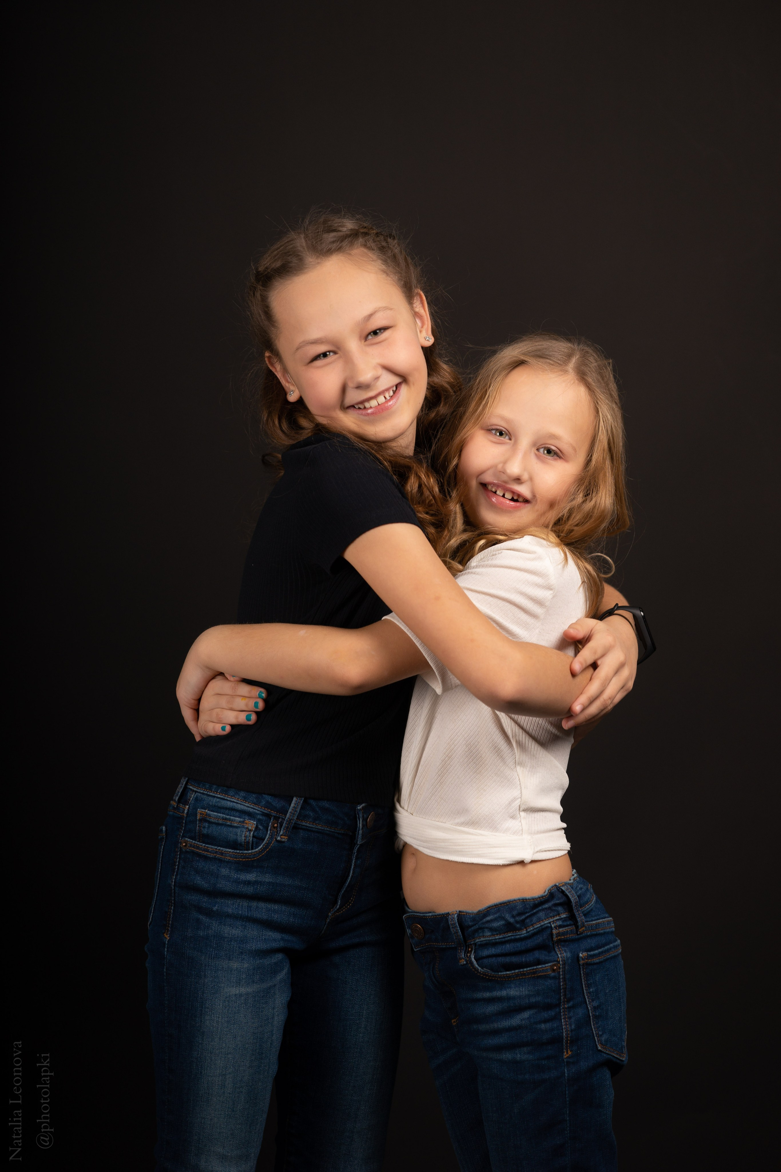 Сестры. Фотограф Наталья Леонова