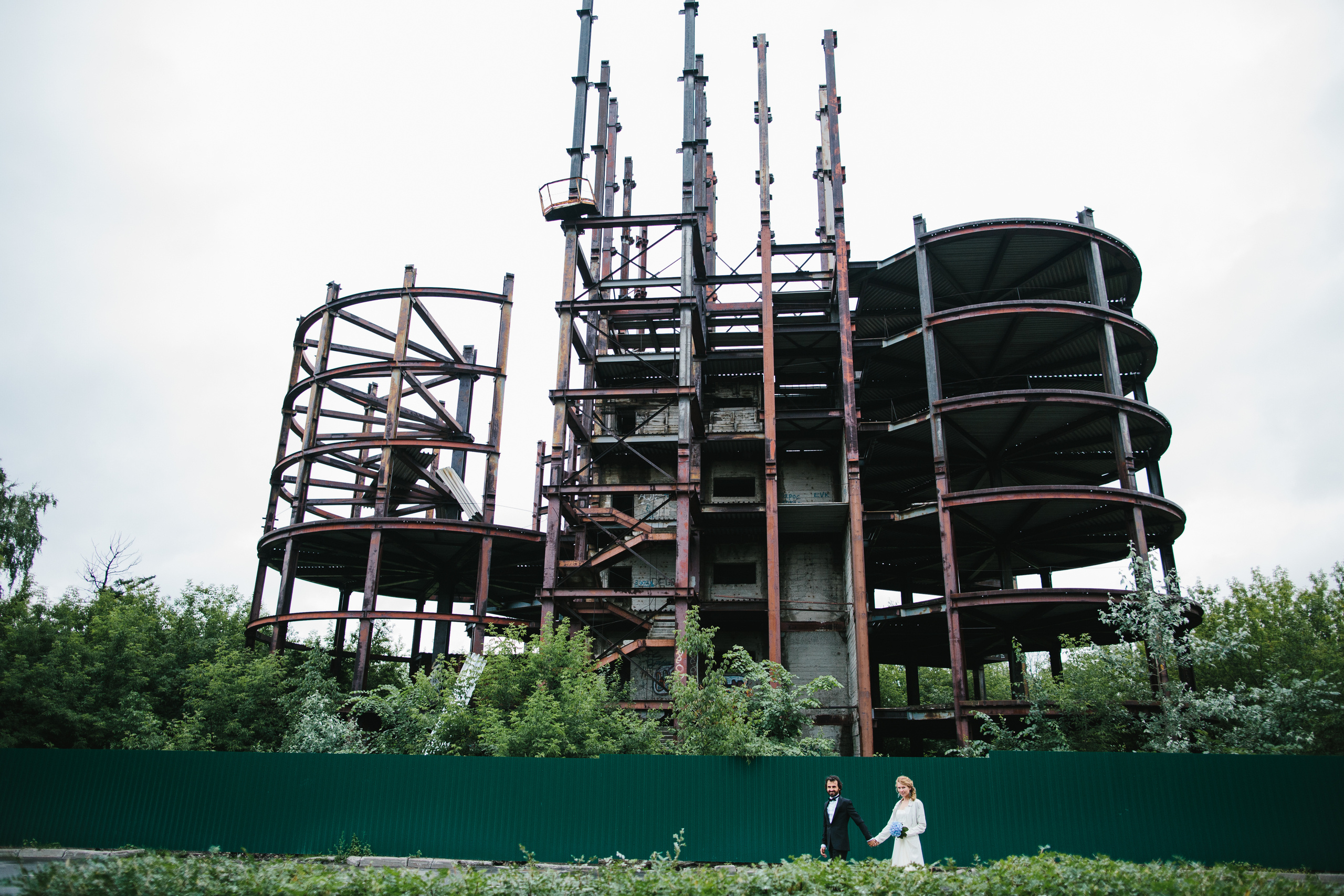 Дыхание прохладного лета. Свадебные и семейные фотографы в Москве Максим и Оксана Первомай