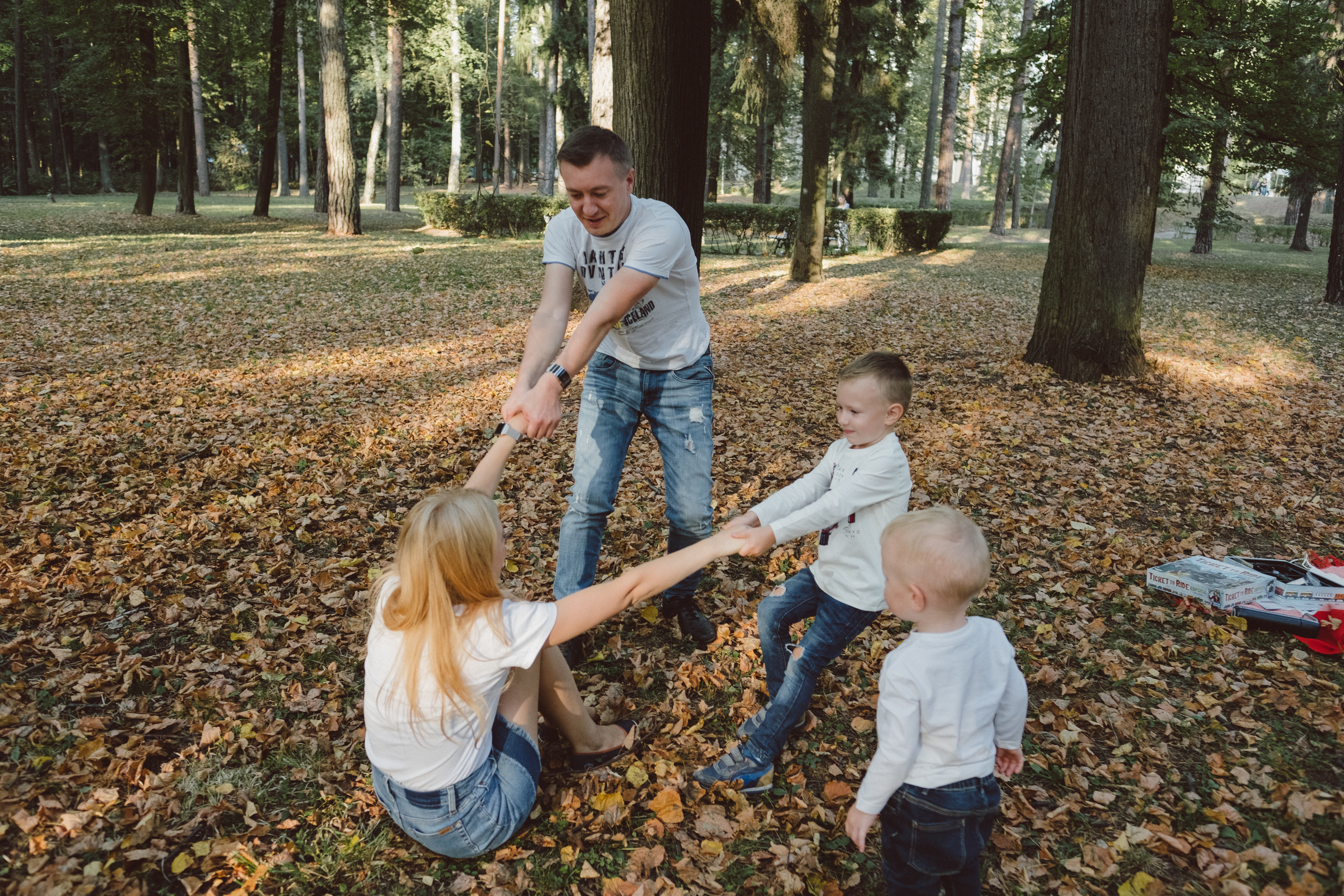 Всем гулять!. Свадебные и семейные фотографы в Москве Максим и Оксана Первомай