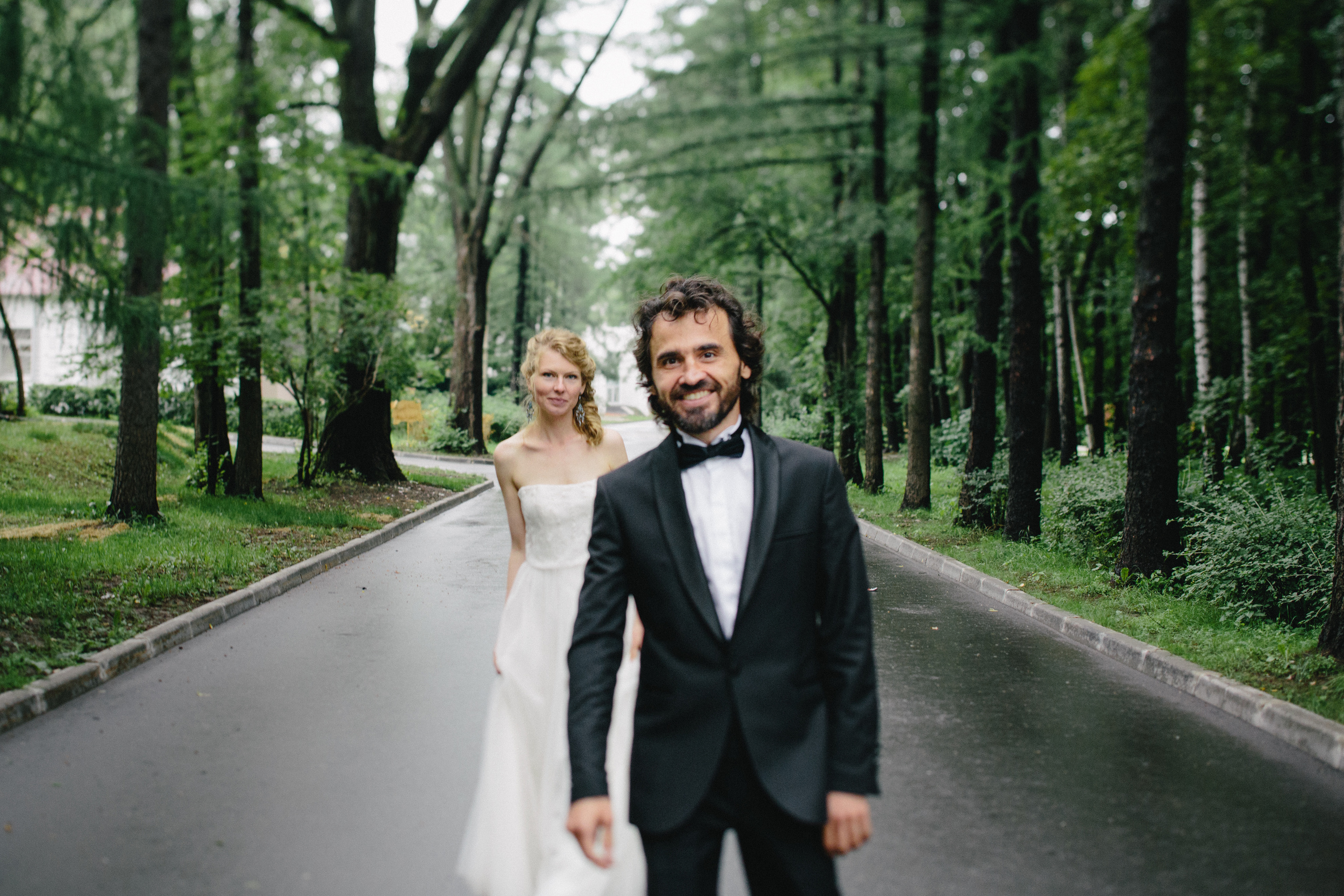 Дыхание прохладного лета. Свадебные и семейные фотографы в Москве Максим и Оксана Первомай