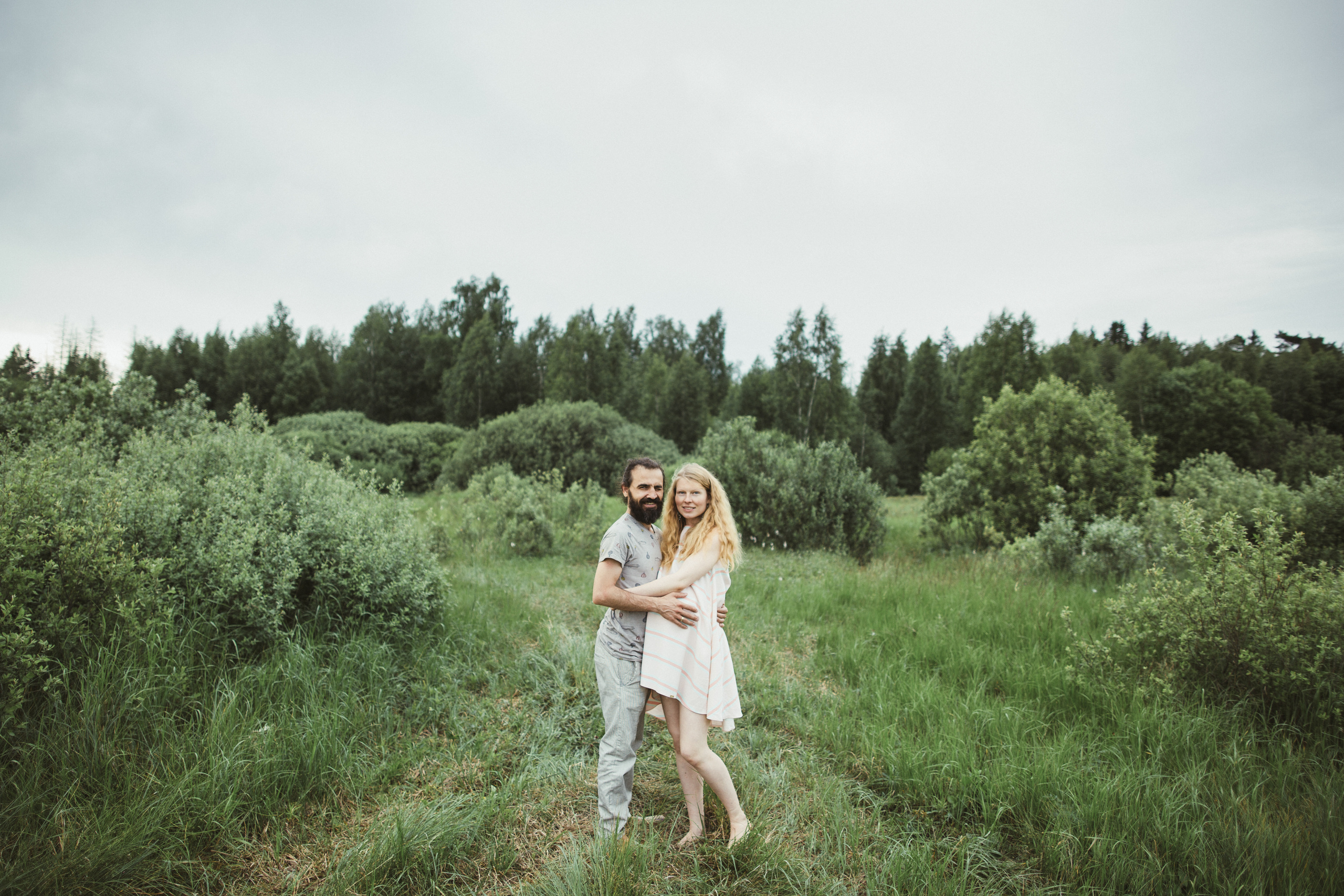 Светлый день, тёплый вечер. Свадебные и семейные фотографы в Москве Максим и Оксана Первомай