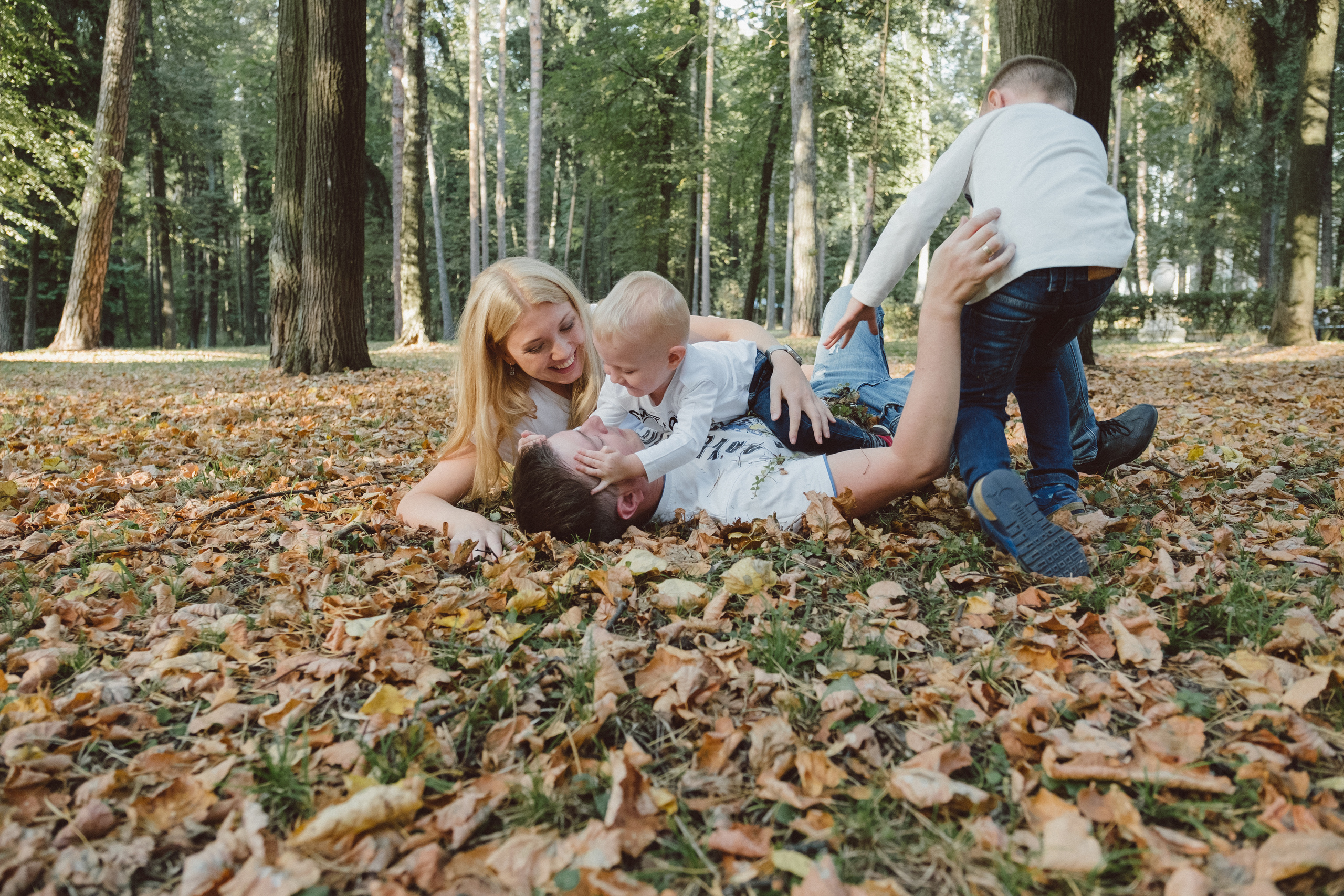 Всем гулять!. Свадебные и семейные фотографы в Москве Максим и Оксана Первомай