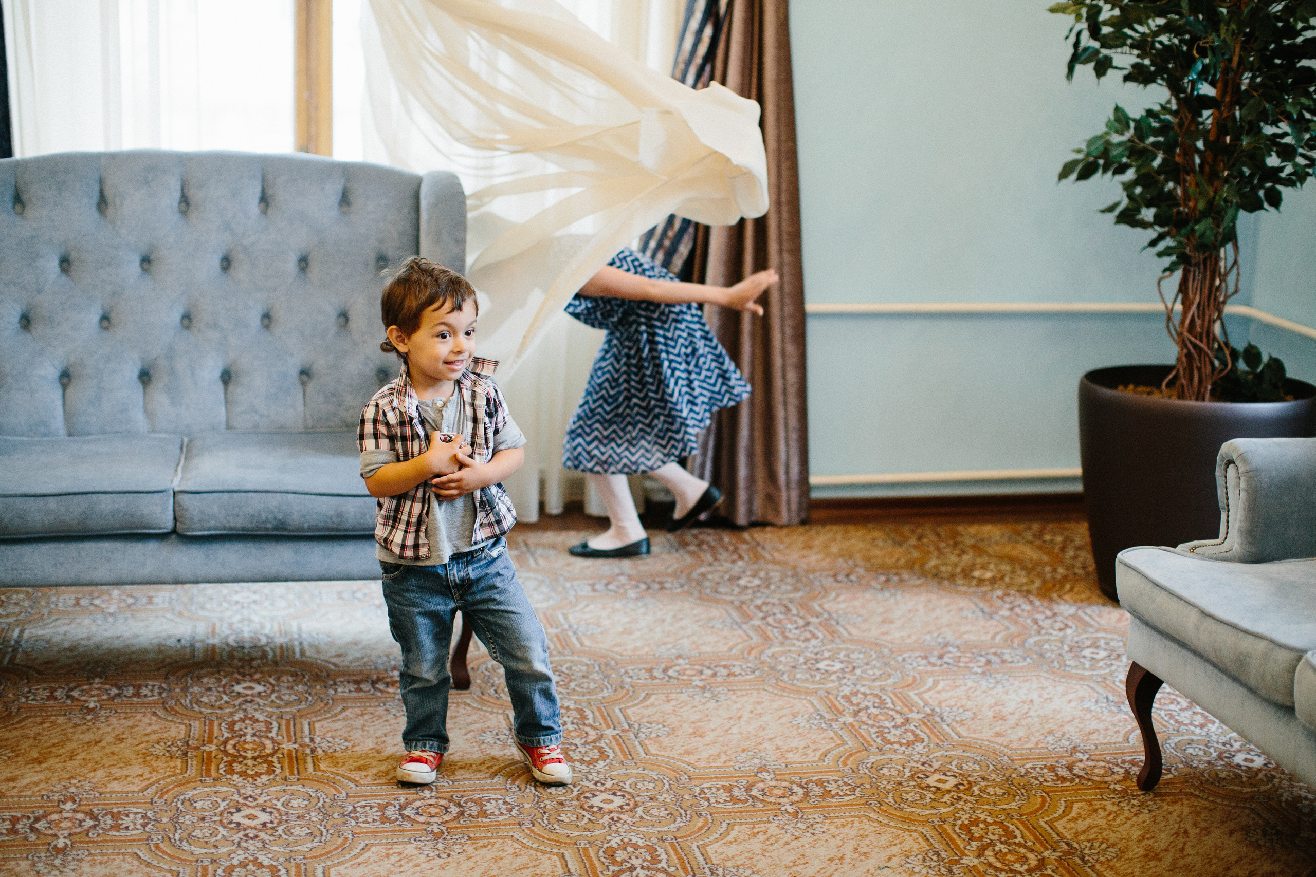 Дыхание прохладного лета. Свадебные и семейные фотографы в Москве Максим и Оксана Первомай