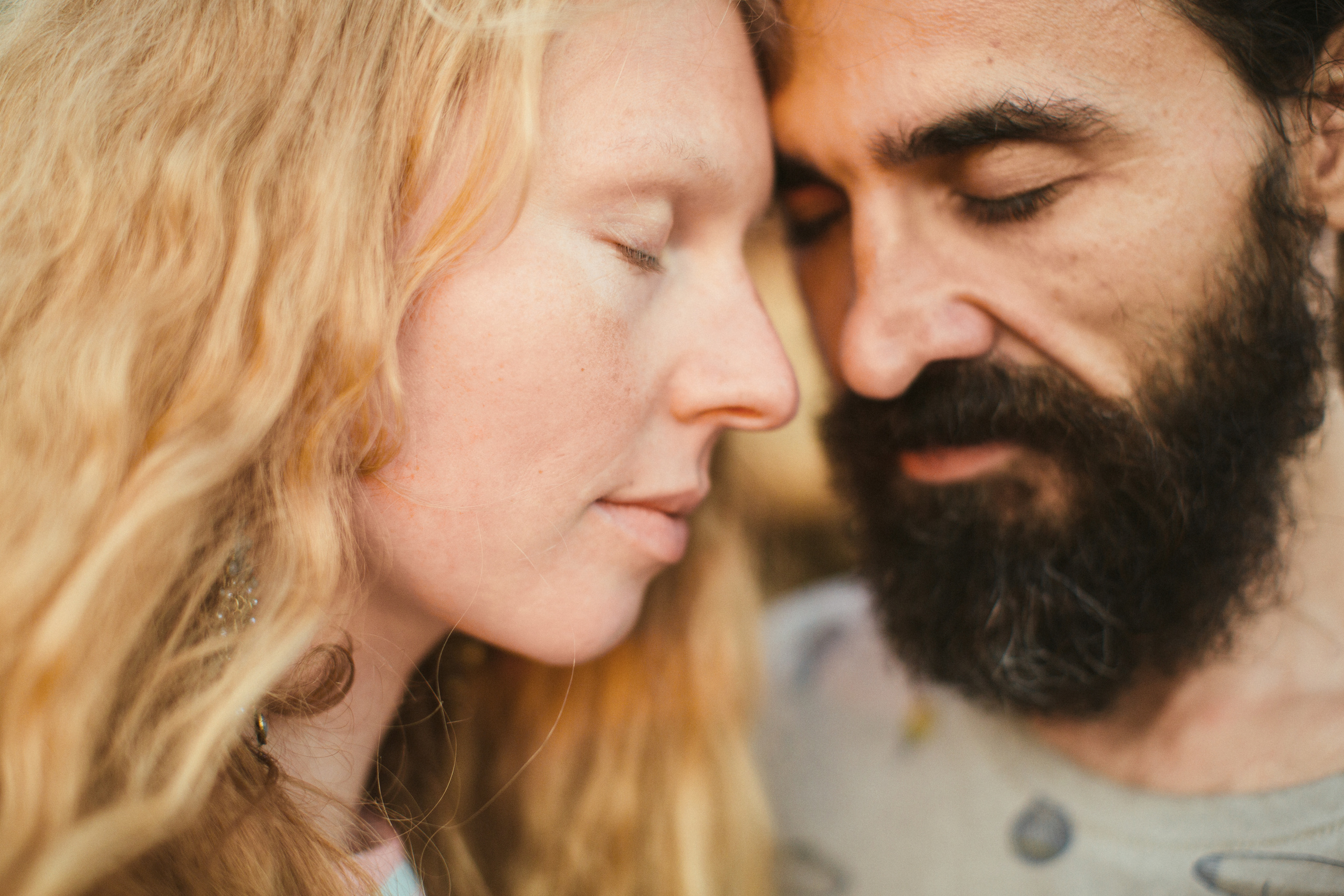 Светлый день, тёплый вечер. Свадебные и семейные фотографы в Москве Максим и Оксана Первомай