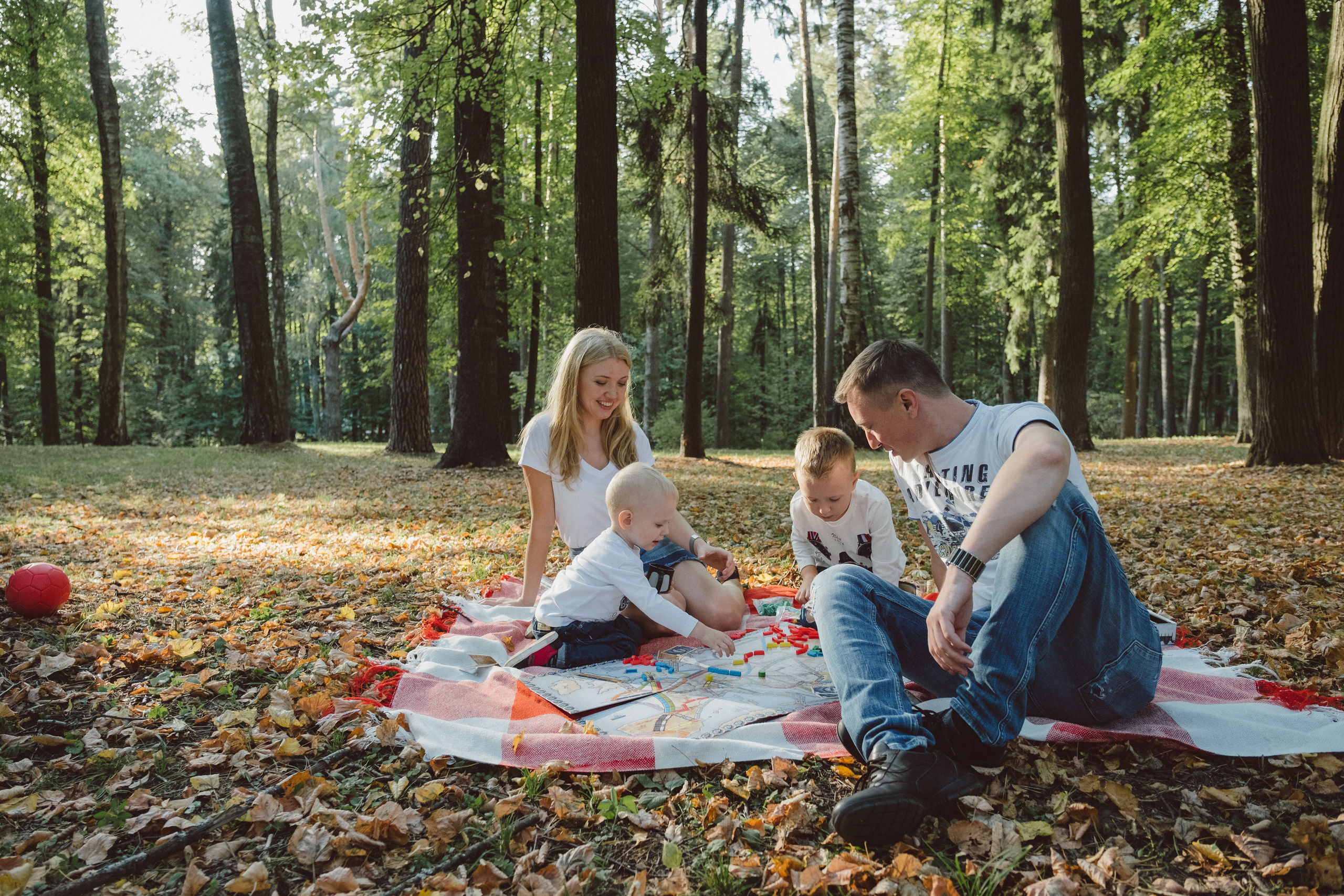 Всем гулять!. Свадебные и семейные фотографы в Москве Максим и Оксана Первомай