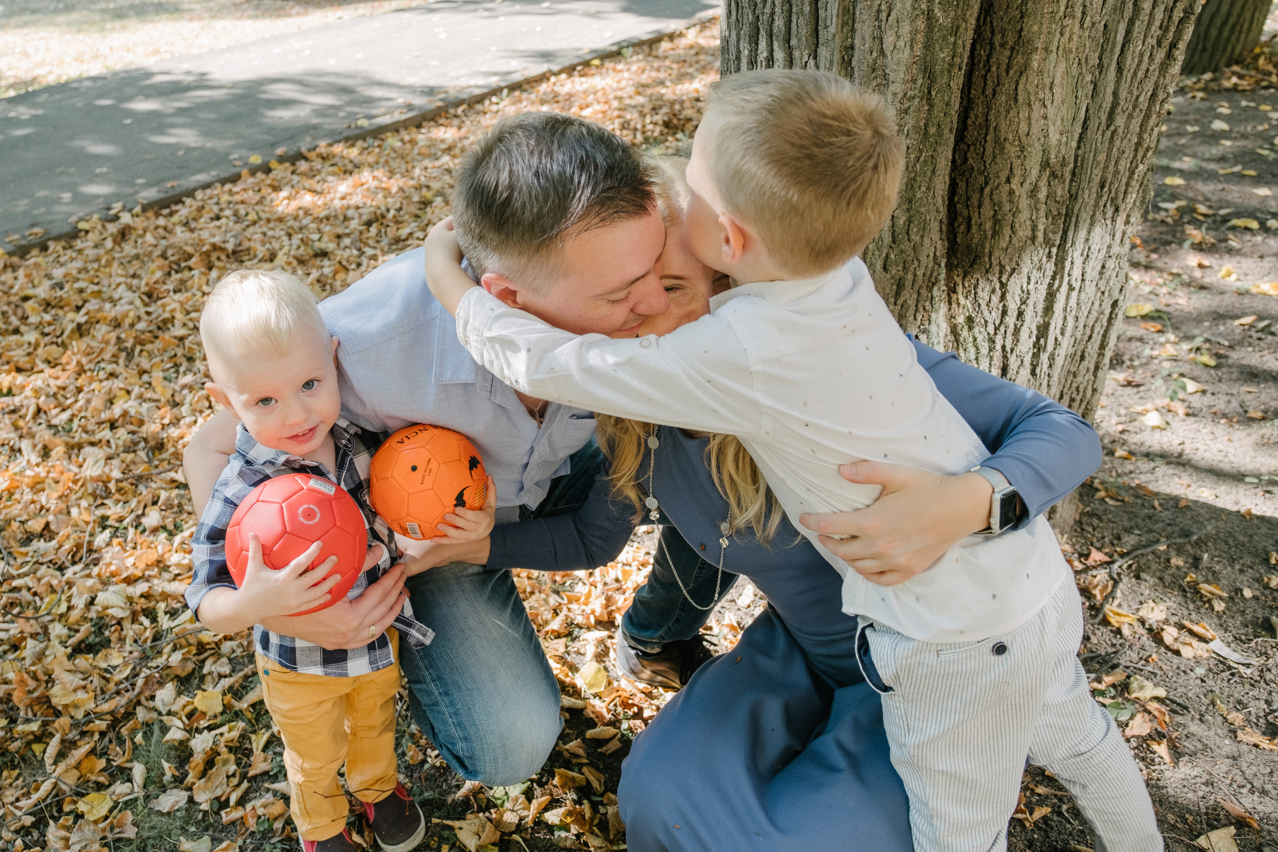 Всем гулять!. Свадебные и семейные фотографы в Москве Максим и Оксана Первомай