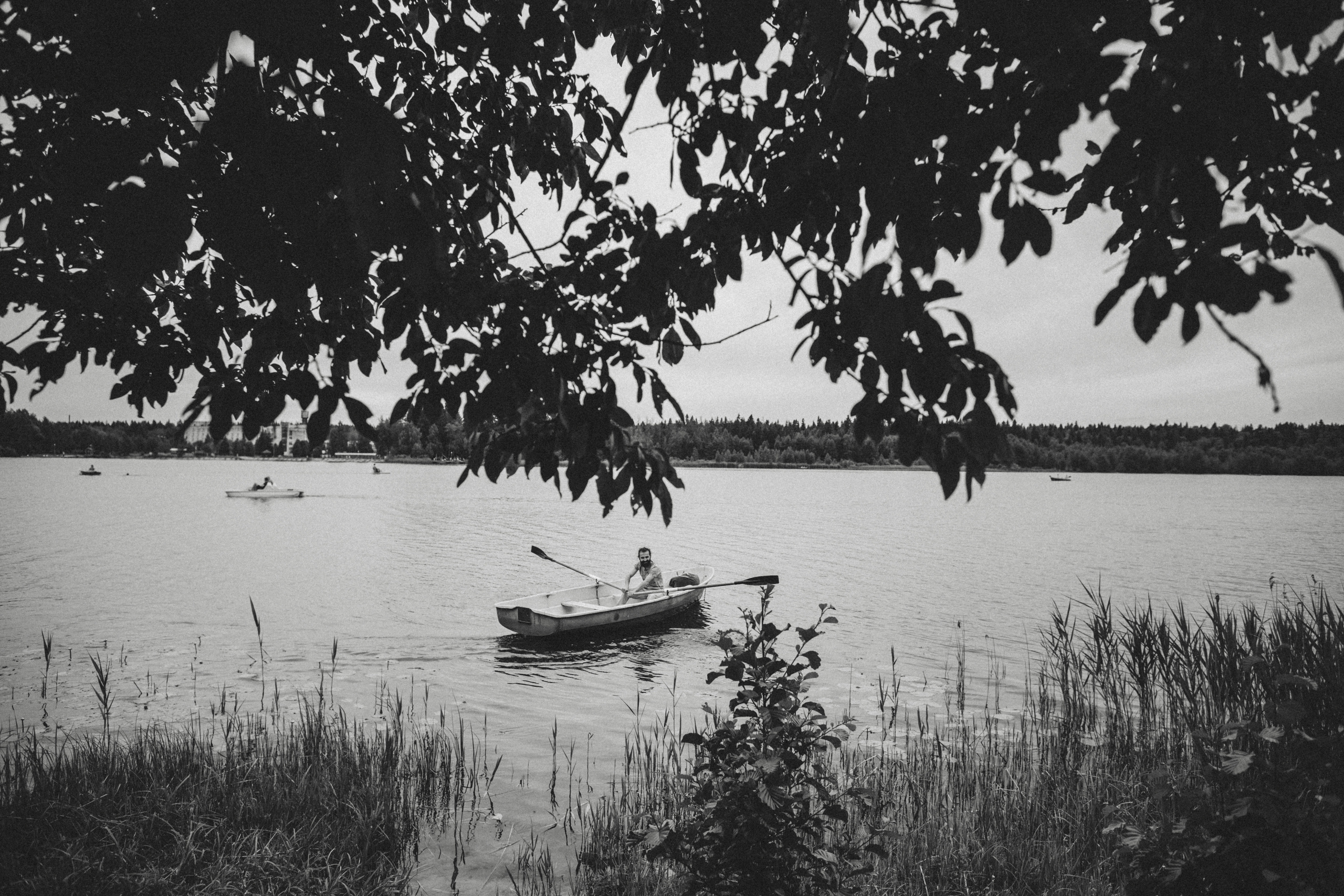 Светлый день, тёплый вечер. Свадебные и семейные фотографы в Москве Максим и Оксана Первомай