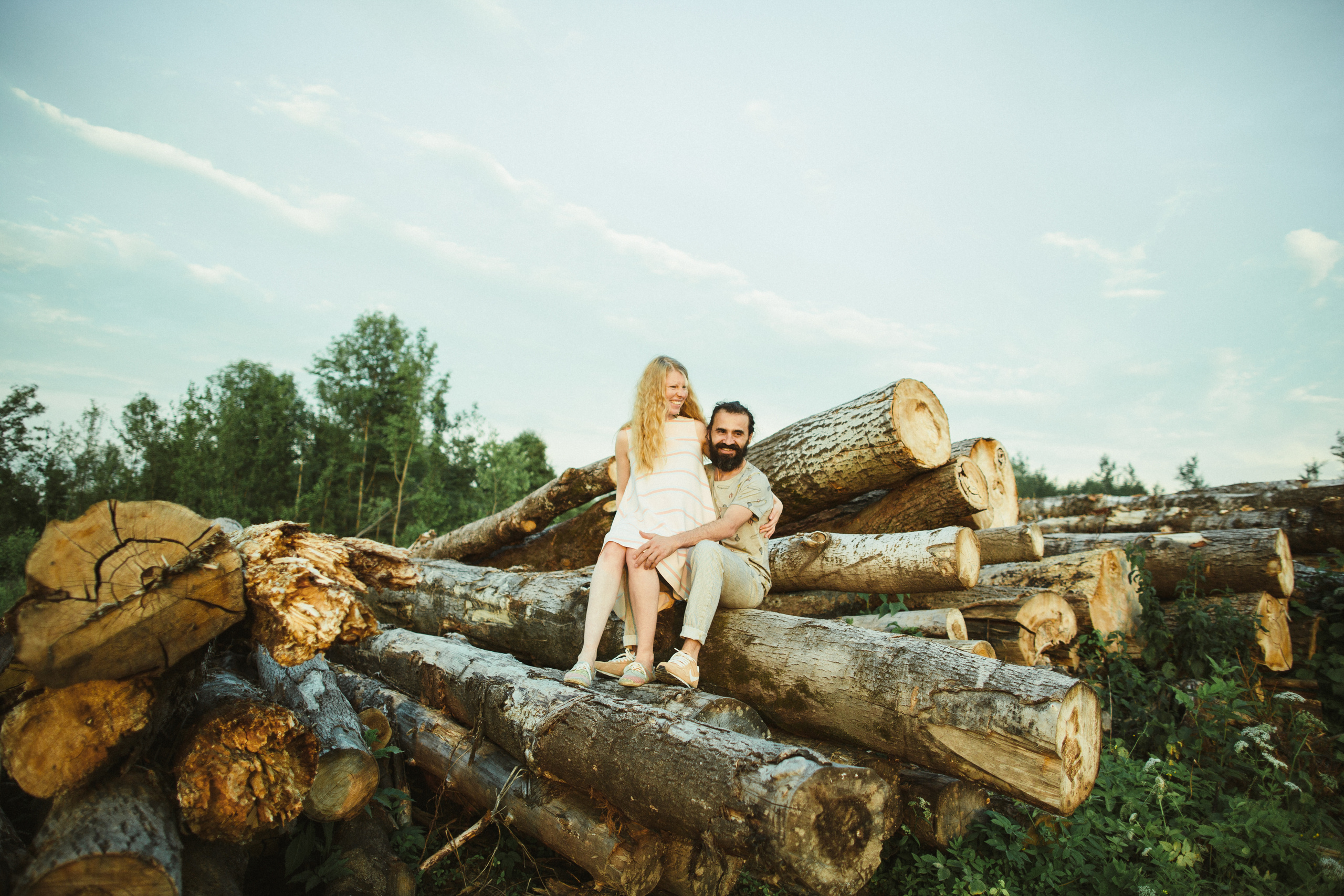 Светлый день, тёплый вечер. Свадебные и семейные фотографы в Москве Максим и Оксана Первомай