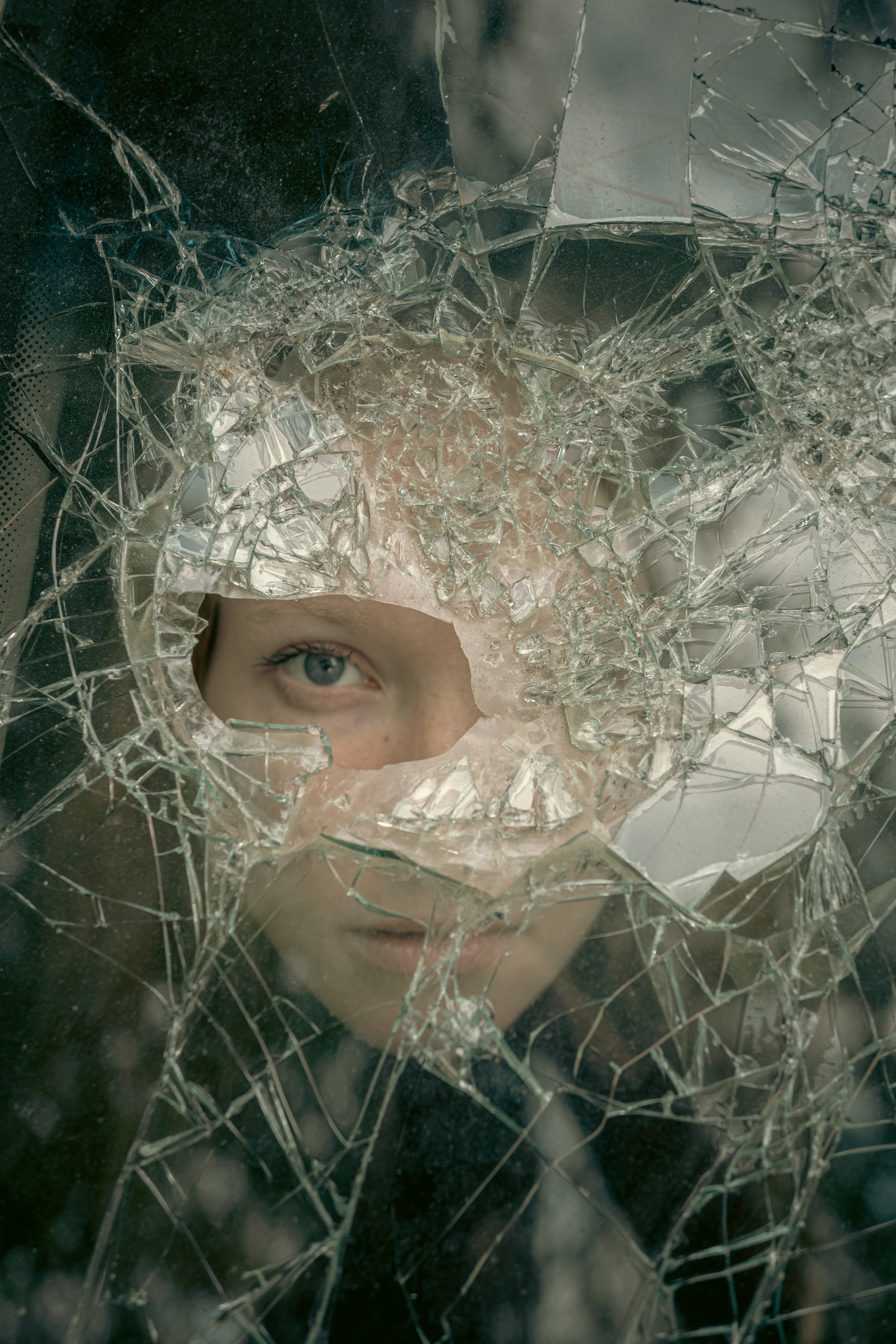 Hit. Art photographer Romanda Che