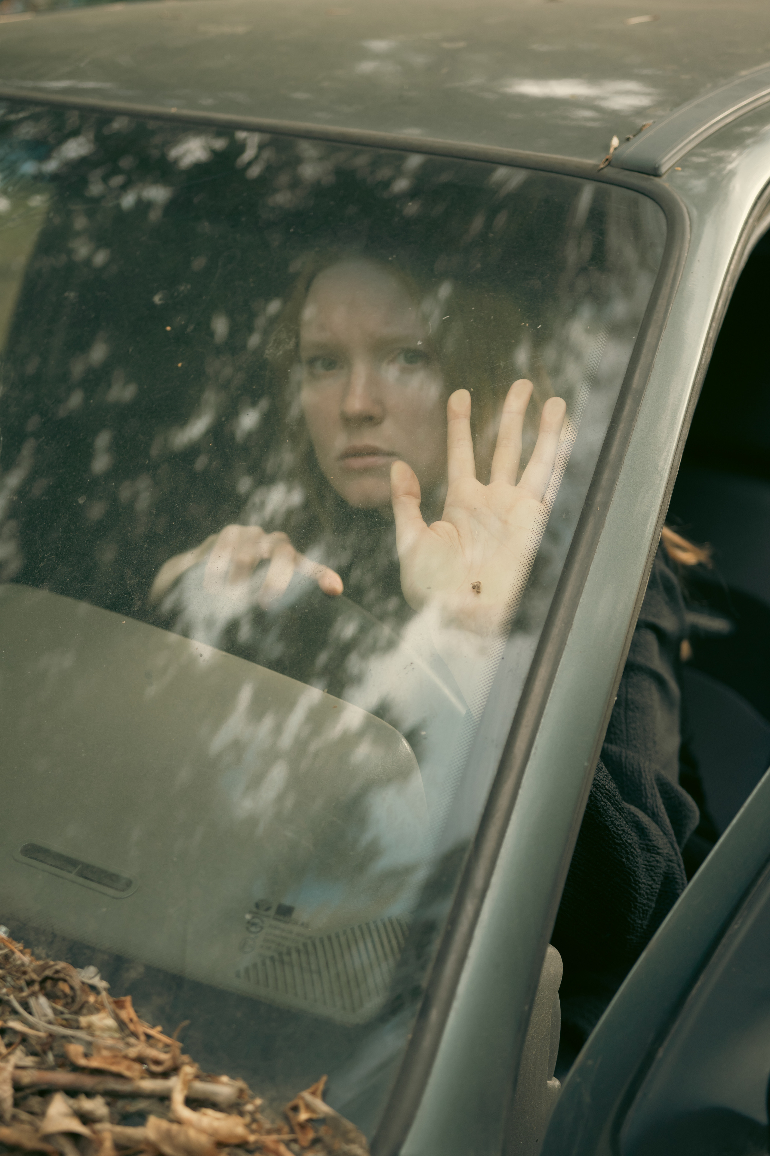 Hit. Art photographer Romanda Che