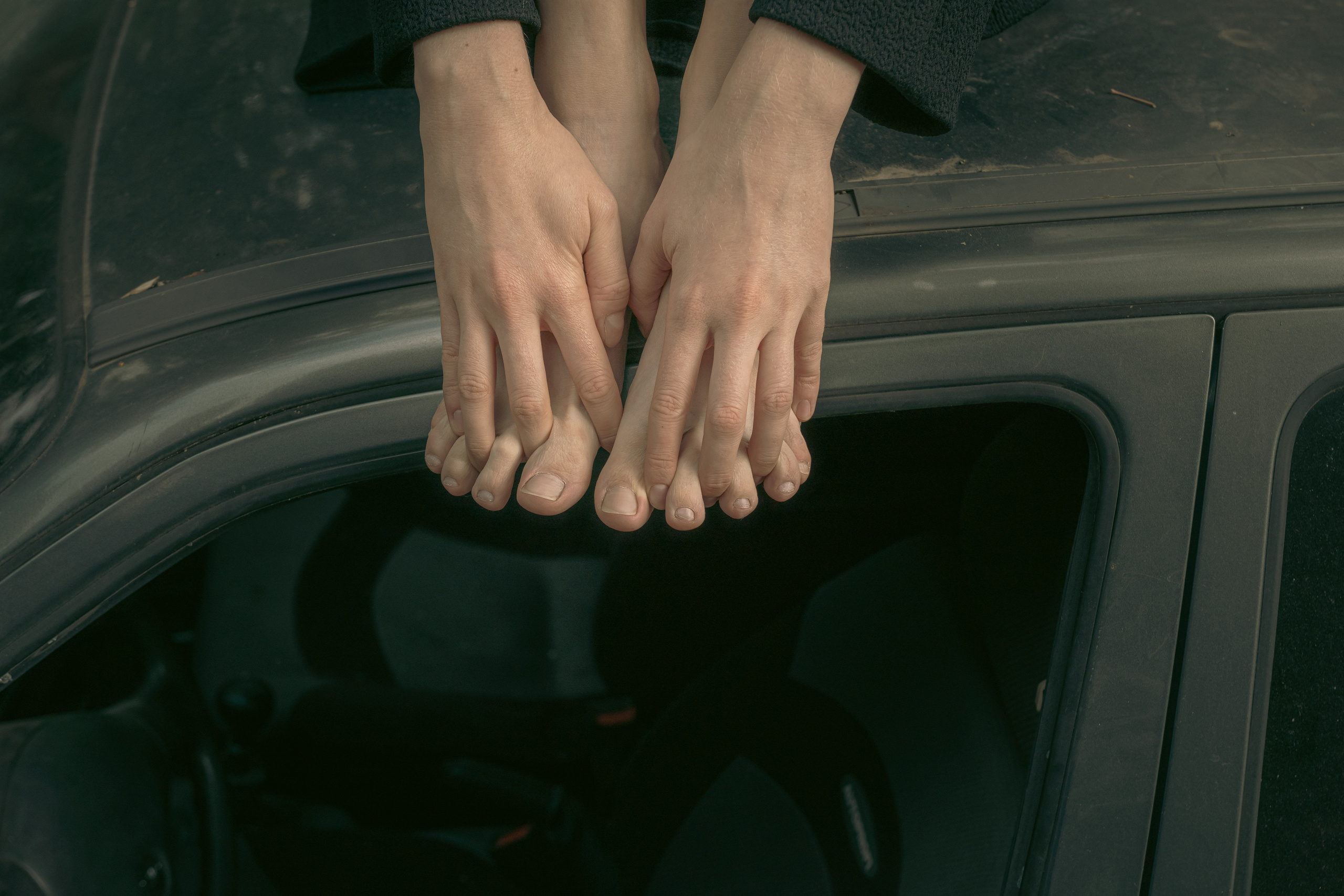 Hit. Art photographer Romanda Che