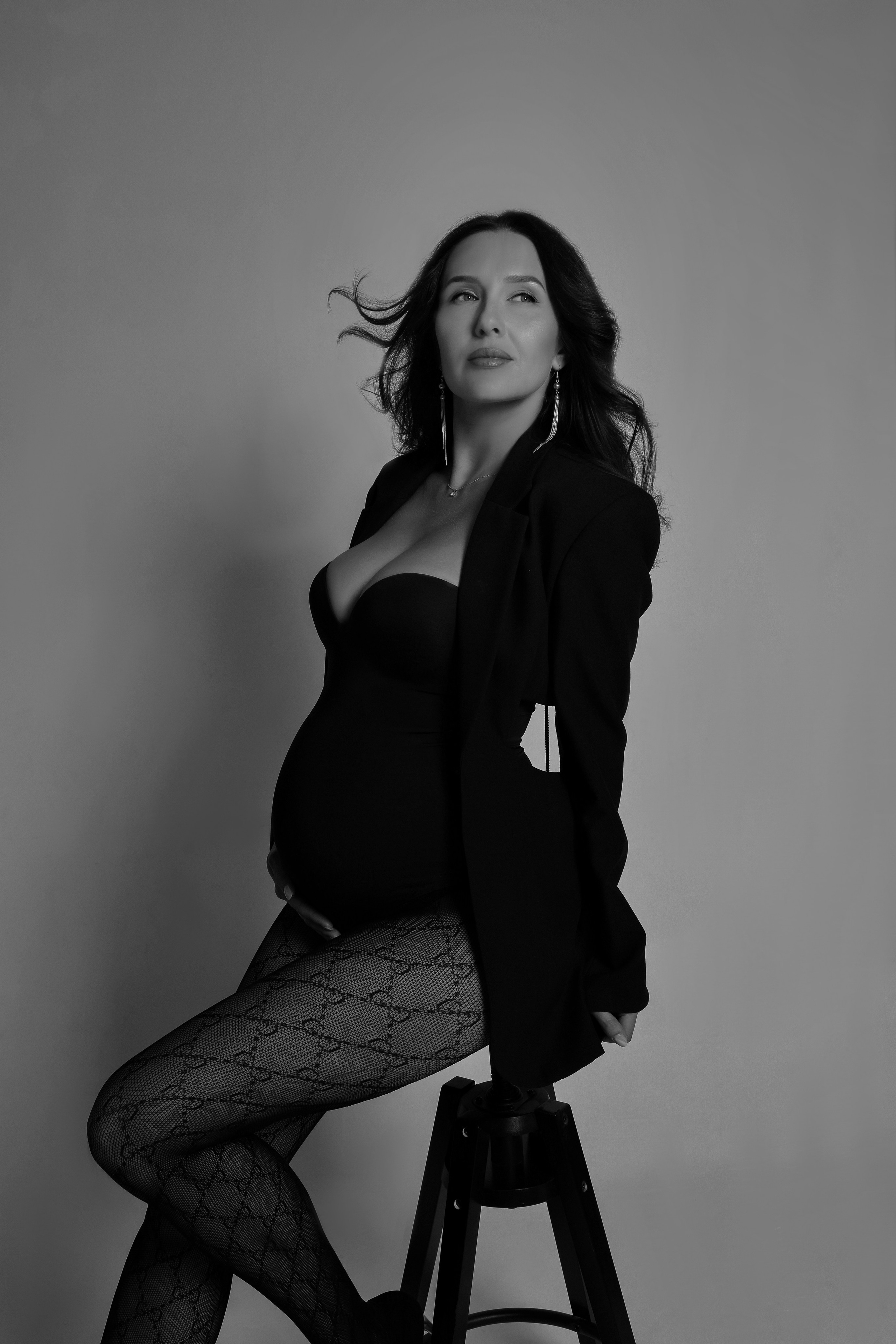 ЖЕНСКИЙ ПОРТРЕТ. Главная