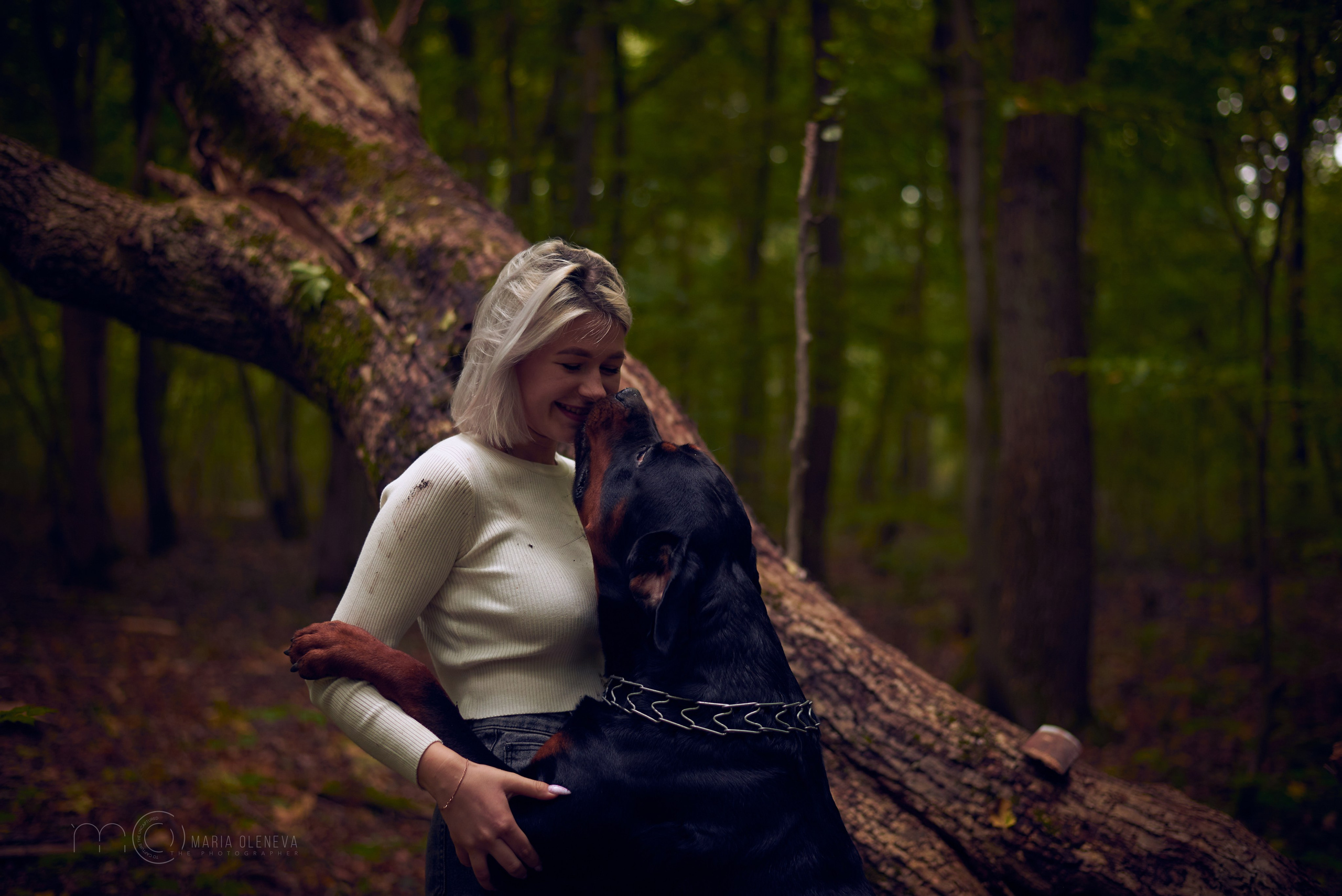 Прогулка с собакой. Фотограф Мария Оленева