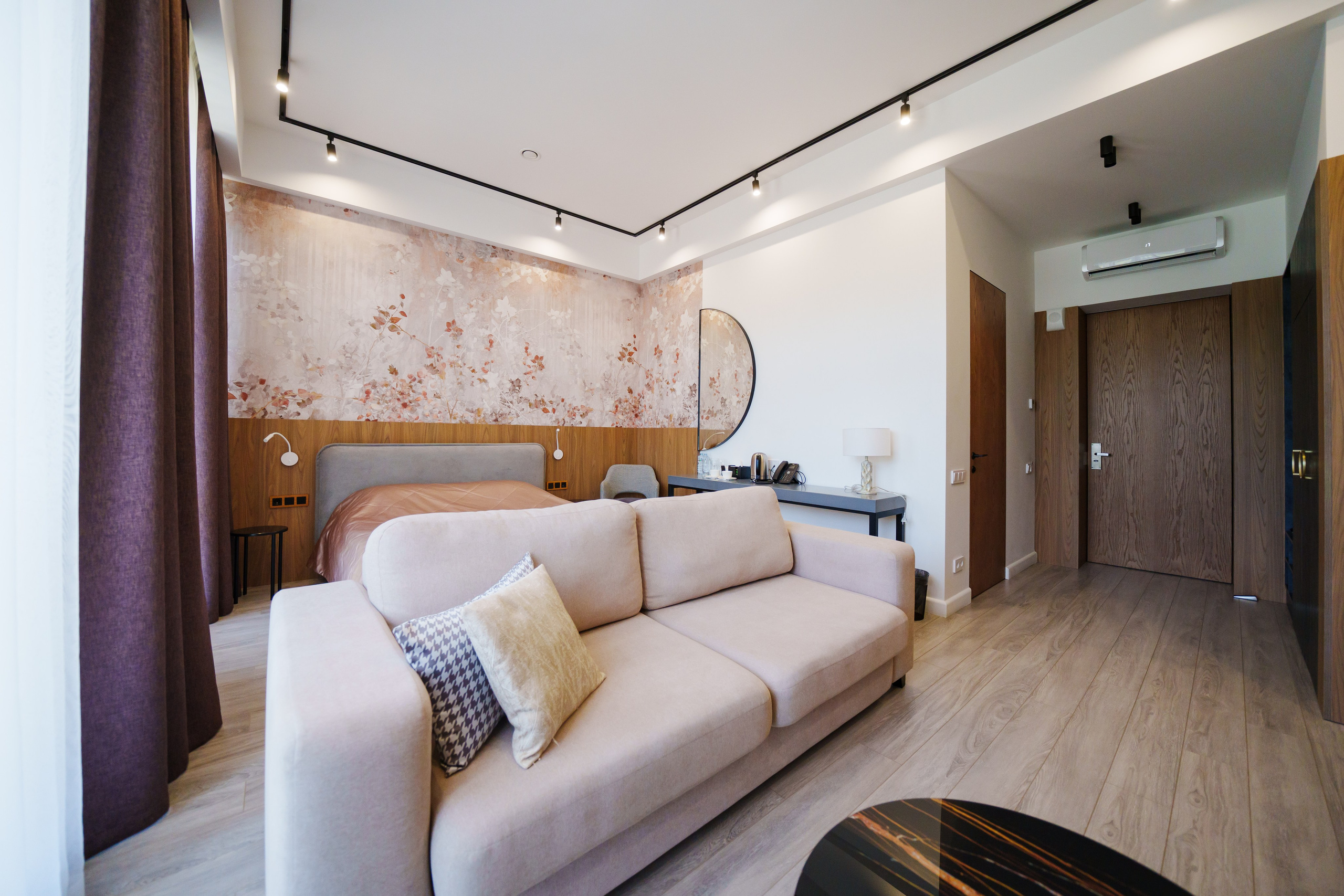 Интерьерная съёмка Golden Hourse. Свадебный и семейный фотограф в Ростове-на-Дону. Андрей Сайфутдинов