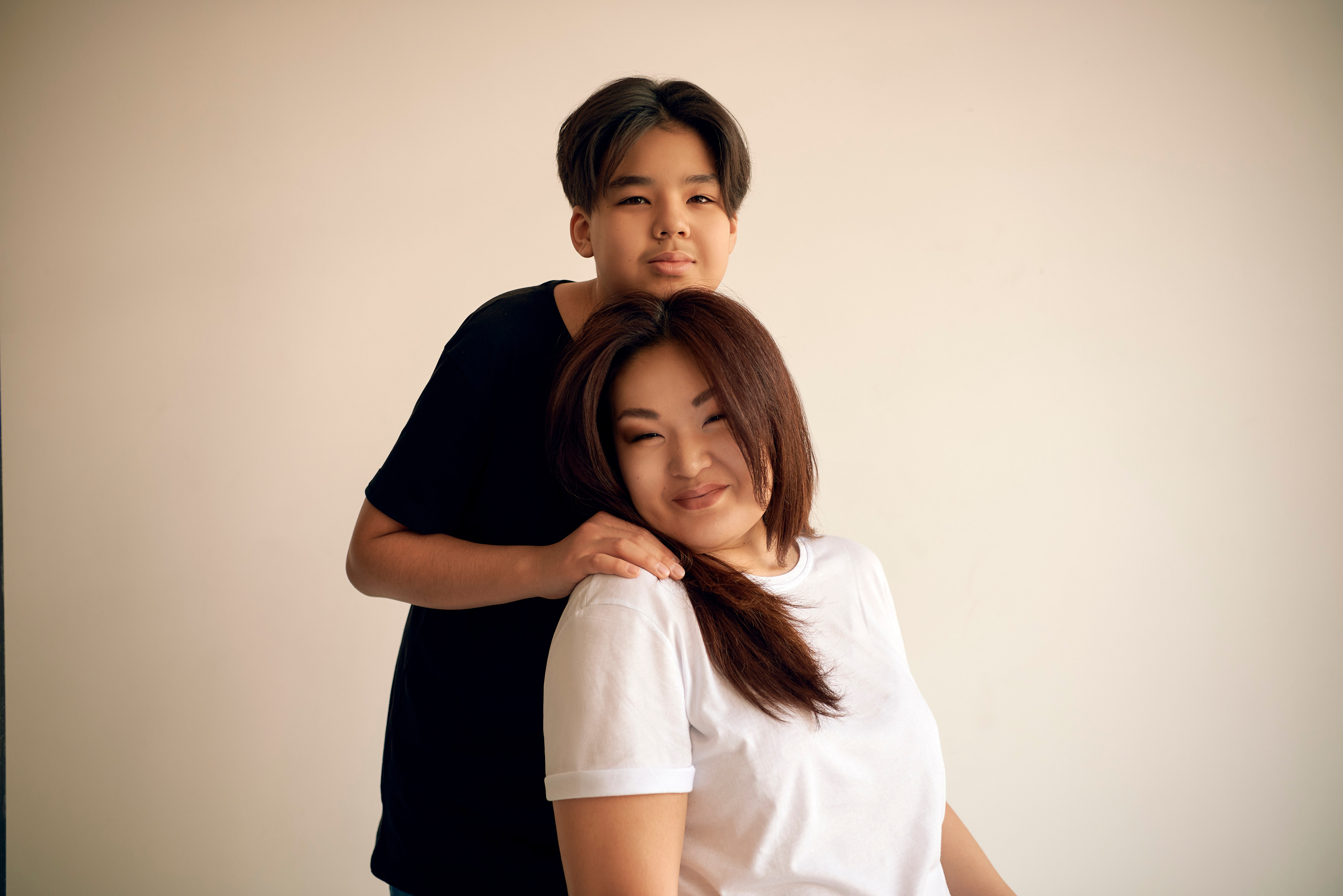 Семейная студийная фотосессия. Фотограф Алматы Ольга Photodooshy