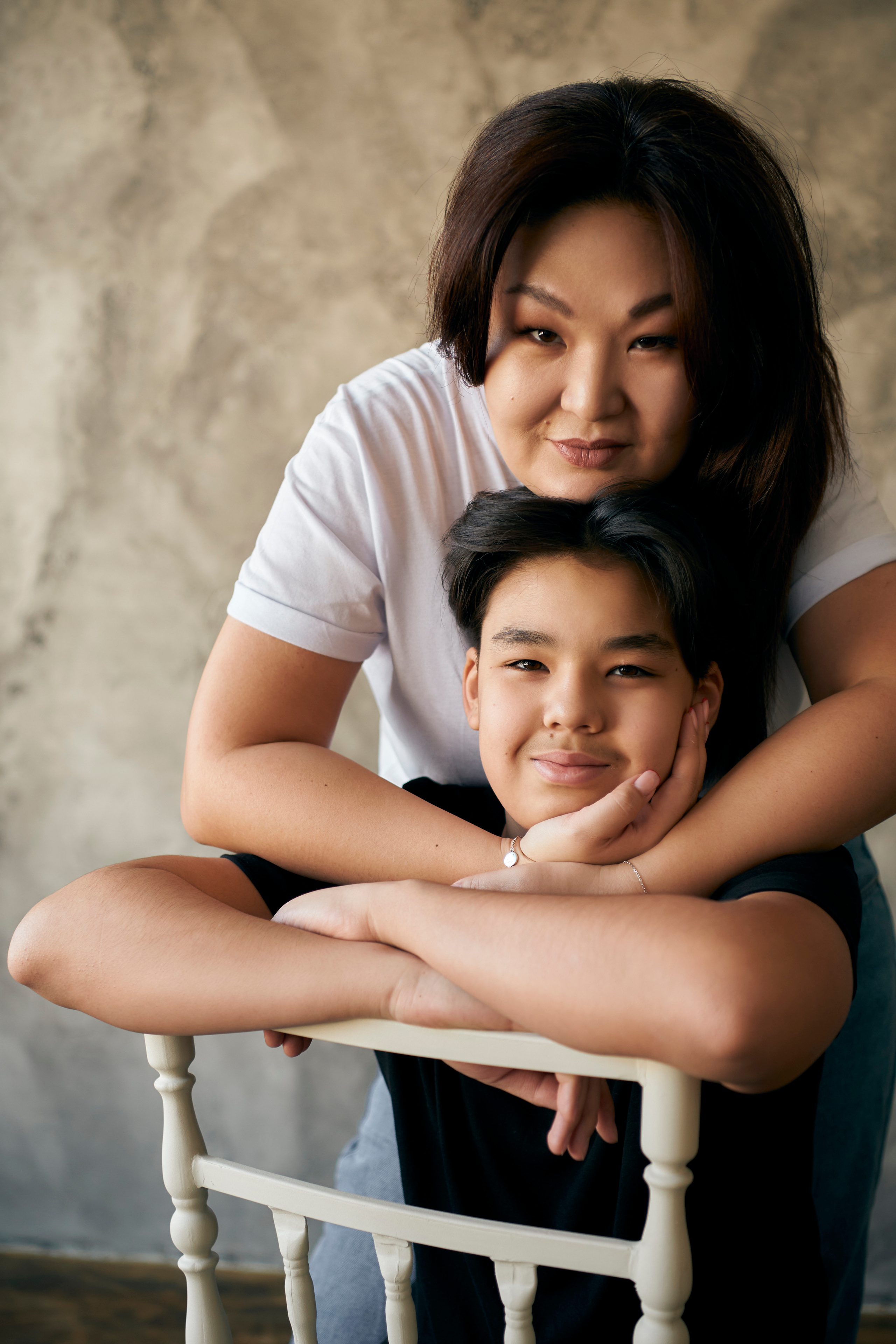 Семейная студийная фотосессия. Фотограф Алматы Ольга Photodooshy