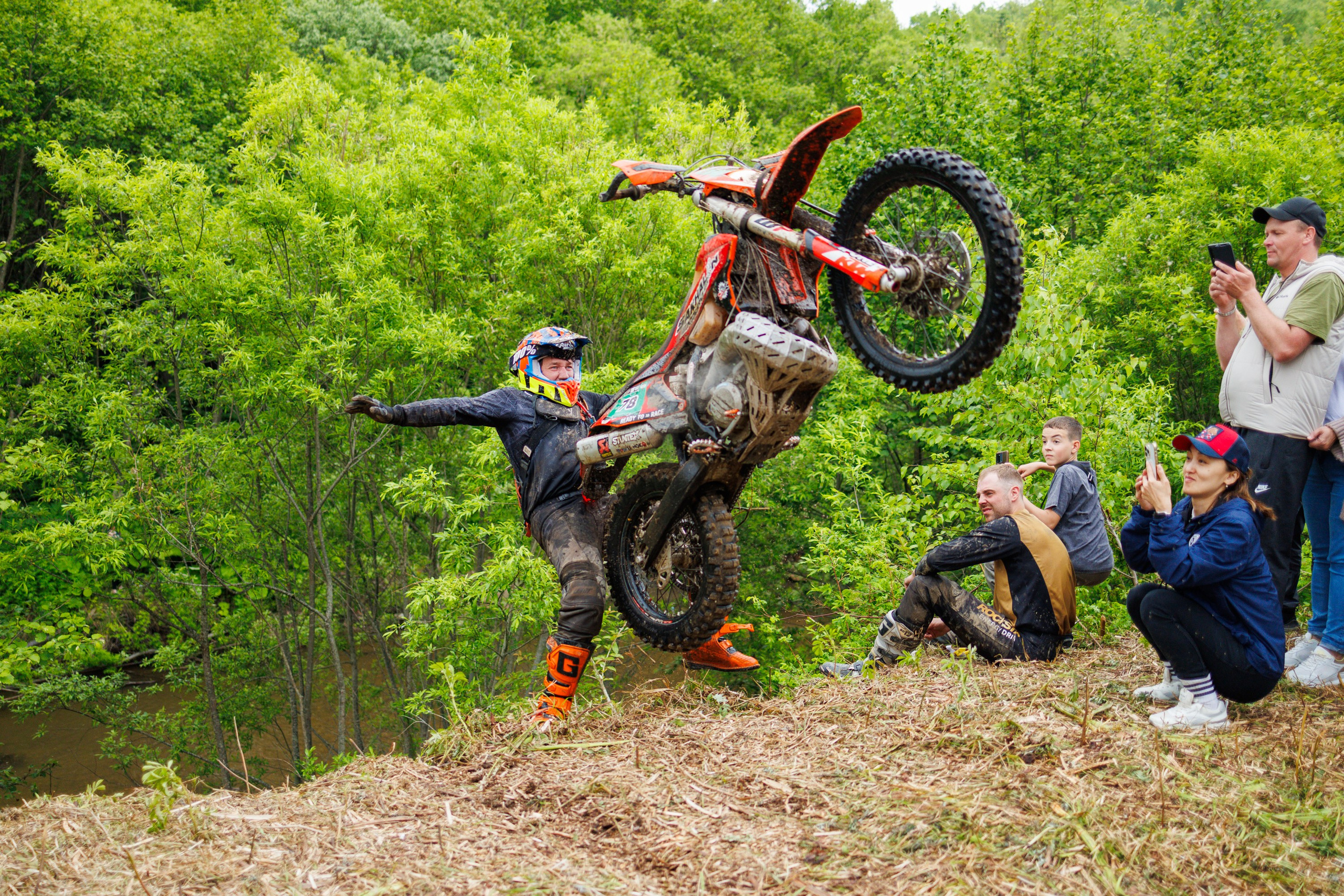 SET Project 2025. Свадебный, семейный и репортажный фотограф в Южно-Сахалинске Артур Петросян