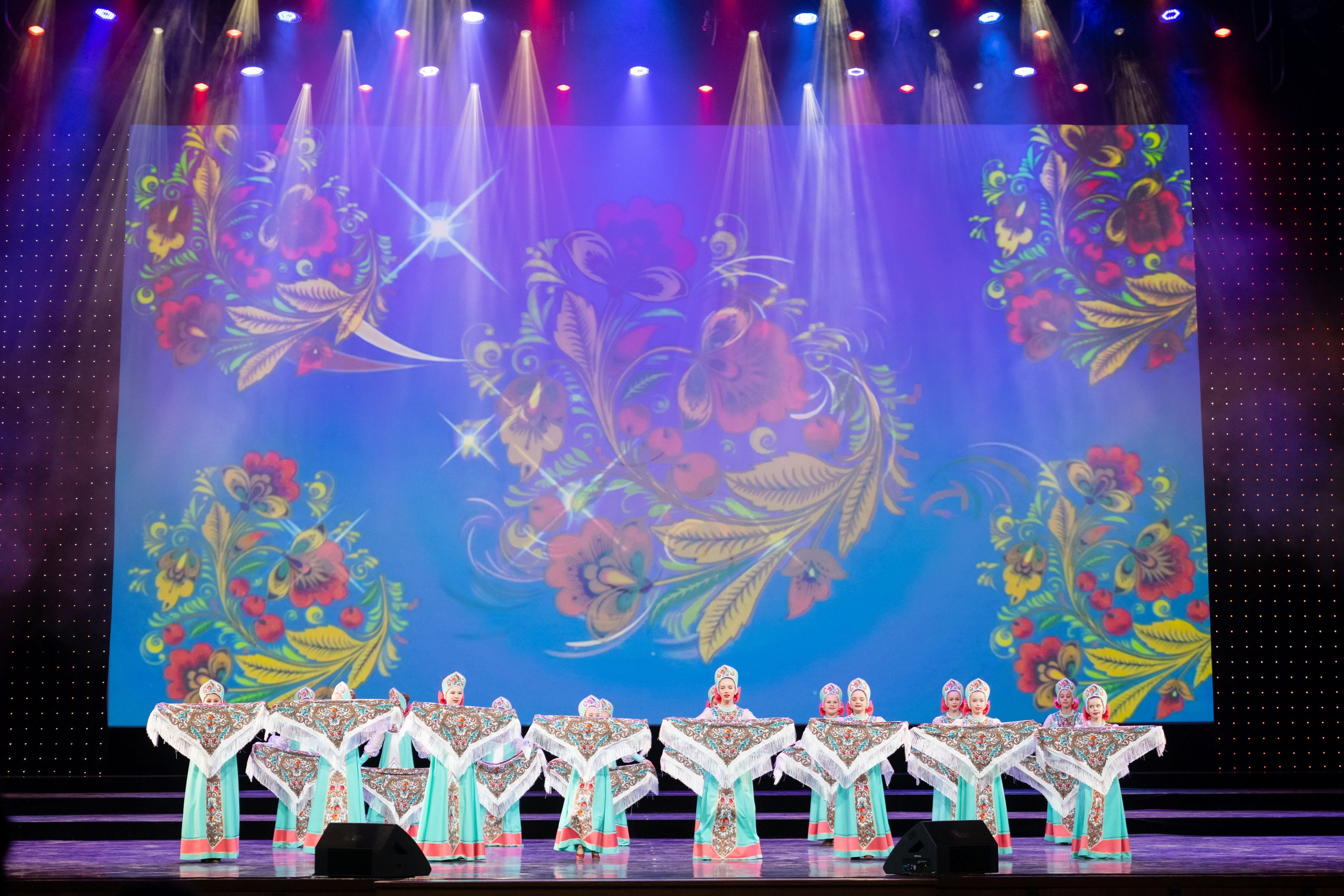 2 февраля, концерт Таланты России, Кремлевский Дворец. Золотое яблочко