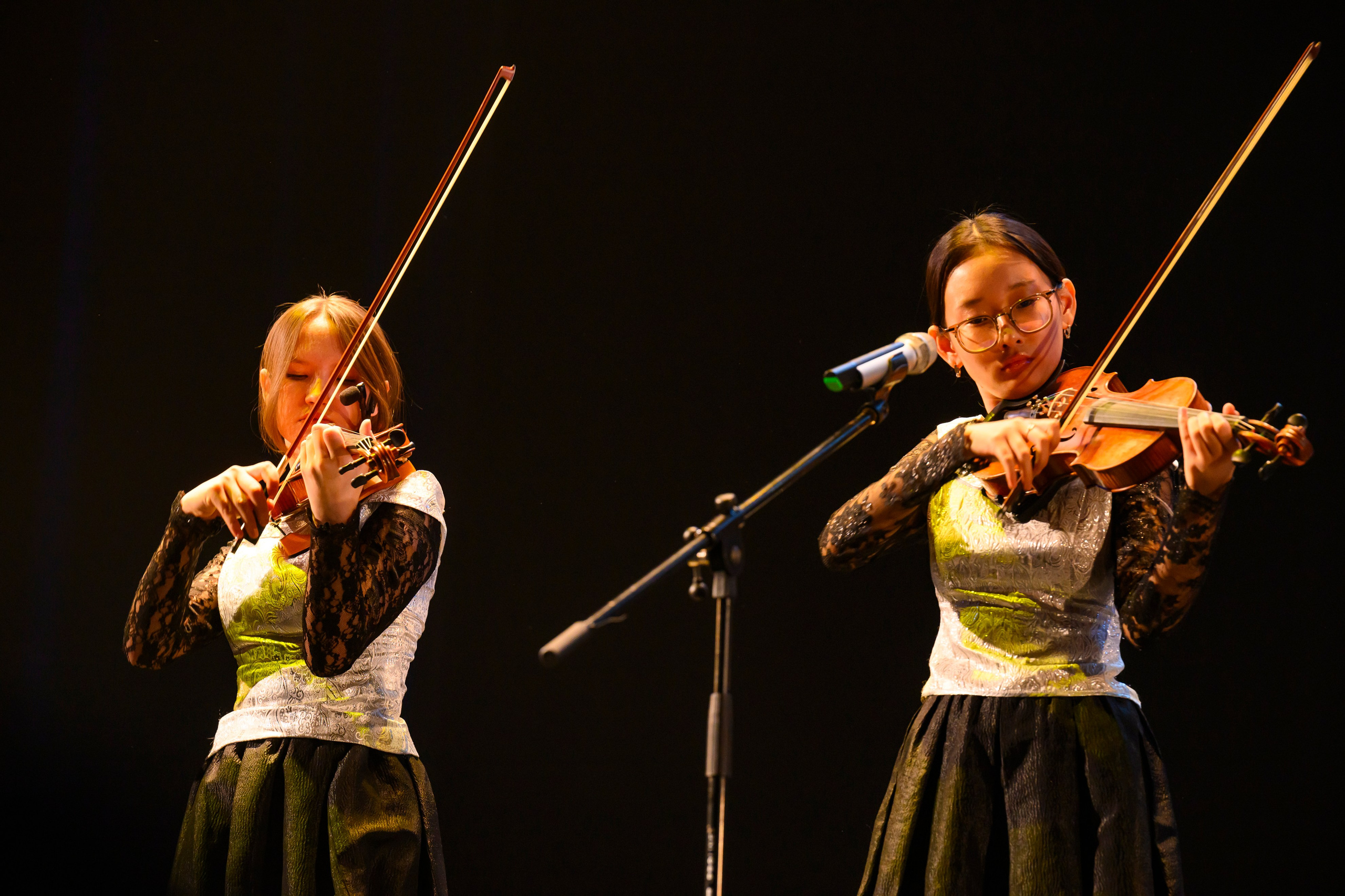 23 апреля, часть 1, БКЗ Октябрьский, г. Санкт-Петербург. Золотое яблочко