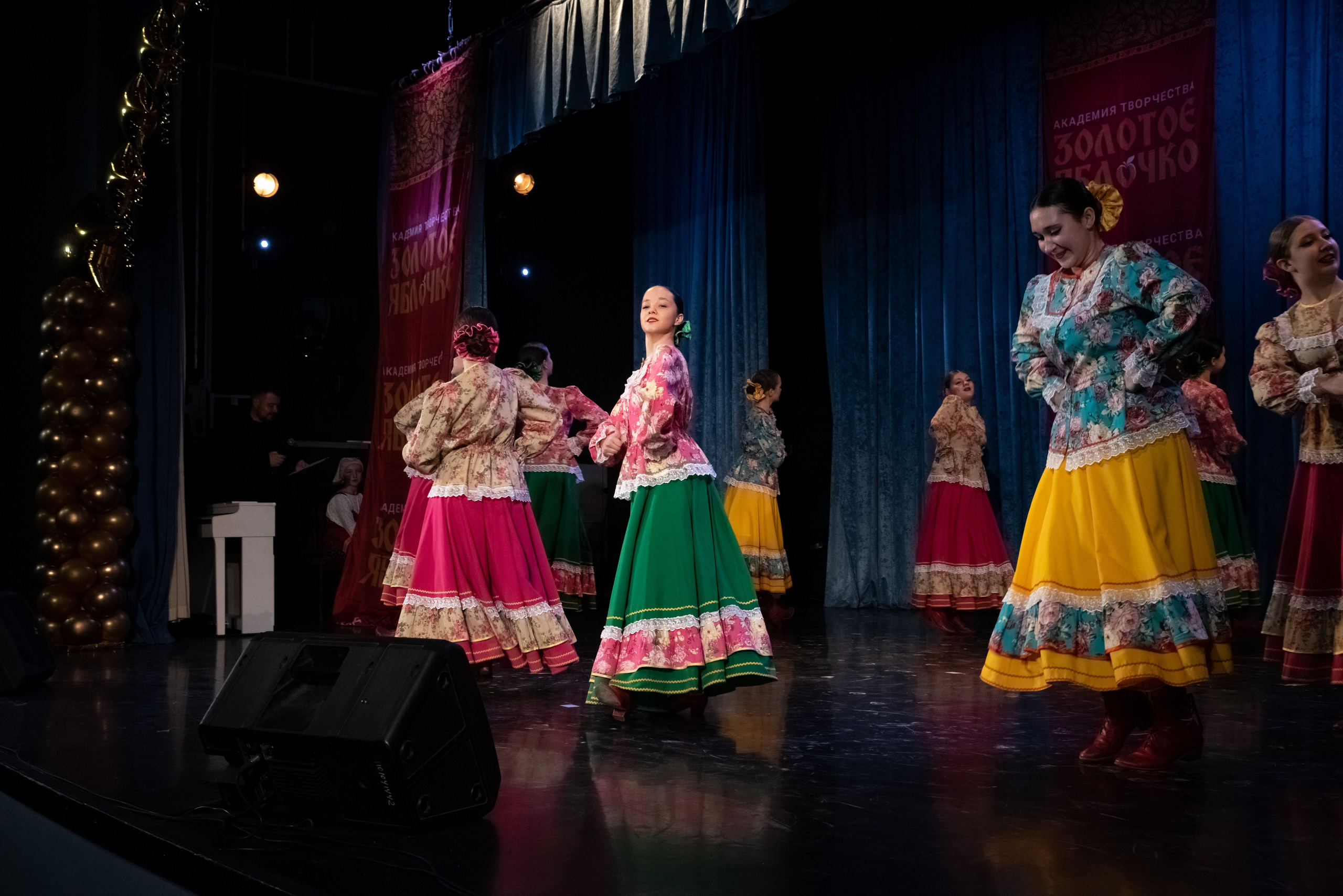 7 декабря, г. Выборг. Золотое яблочко