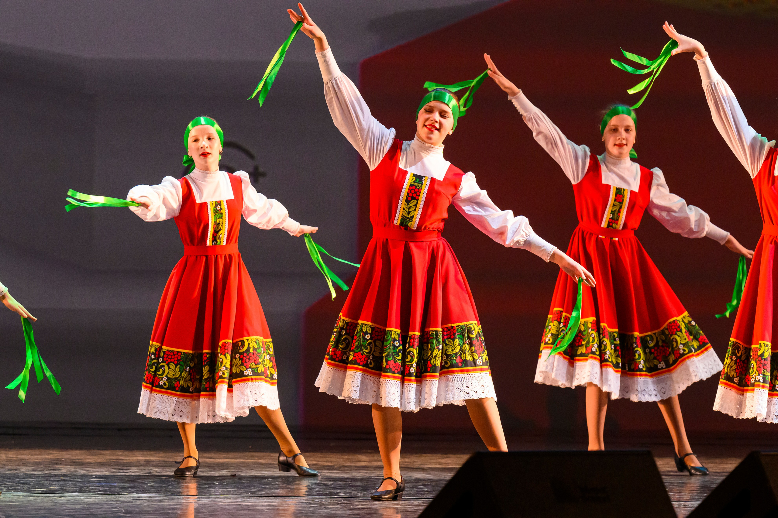 23 апреля, часть 1, БКЗ Октябрьский, г. Санкт-Петербург. Золотое яблочко